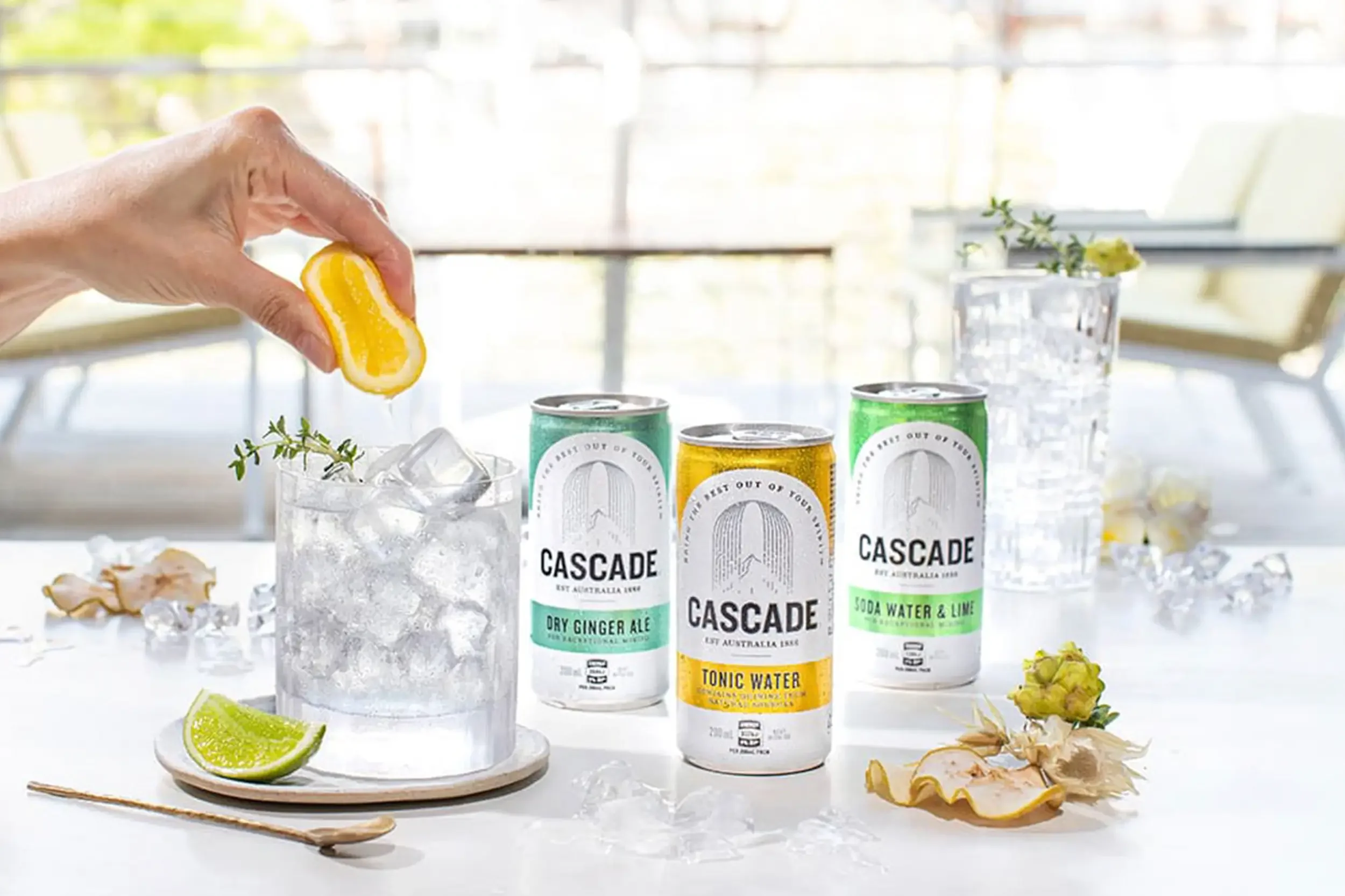 cascade-branding-packaging-alextomkins-3 copy.webp