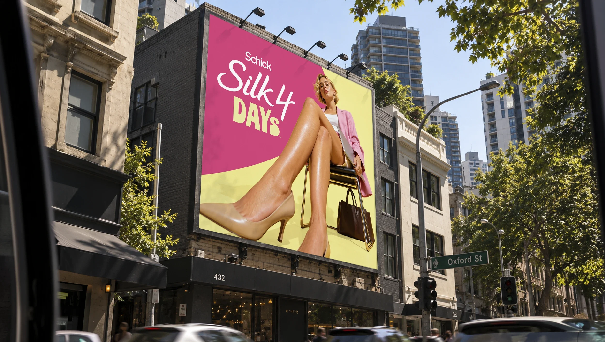 07 schick-silk-4-days-outdoor-advertising3.webp