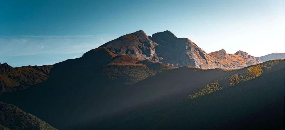 Sunlit ridgeline in Kahurangi National Park