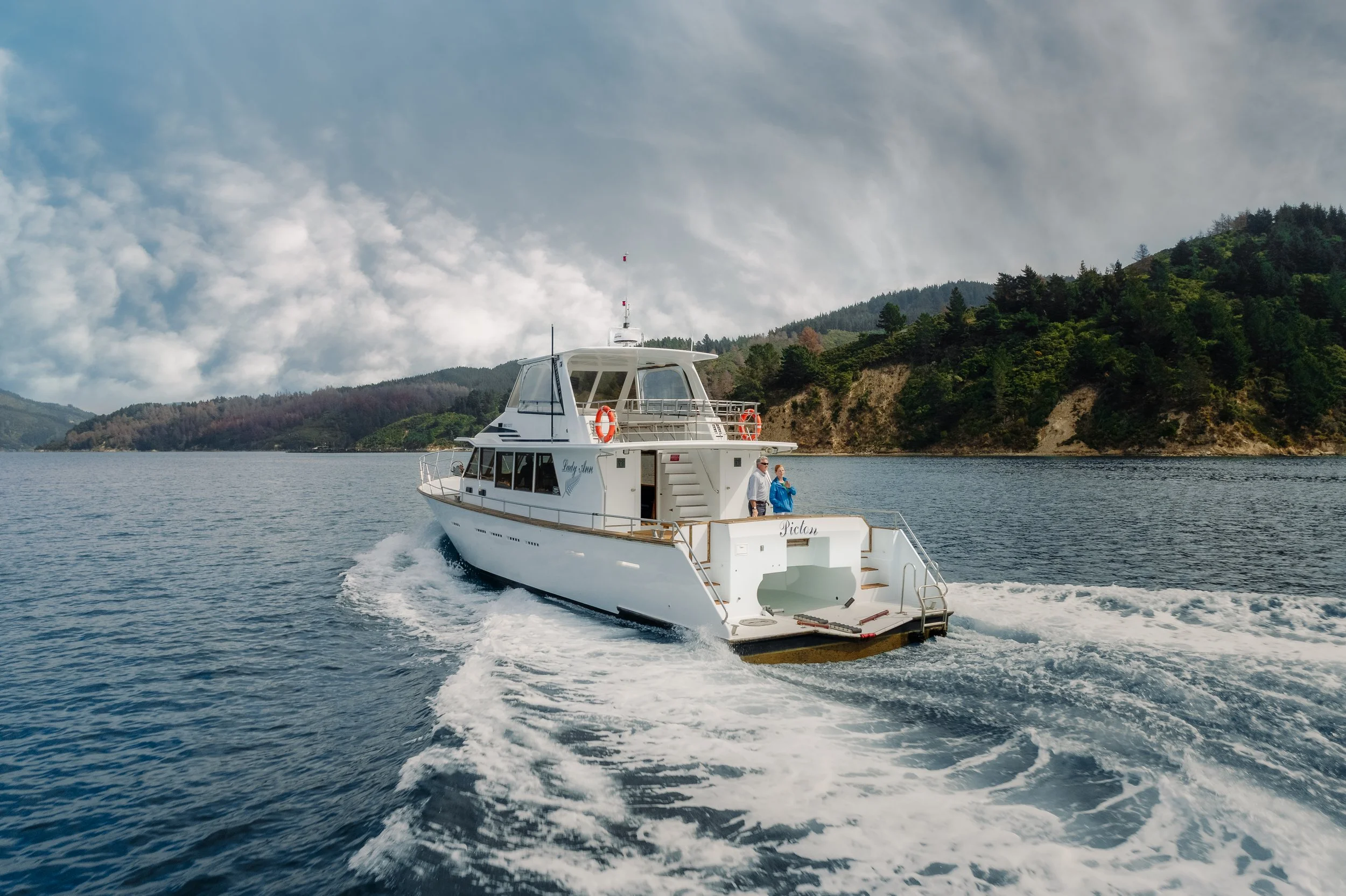 Private charter boat cruising Abel Tasman waters