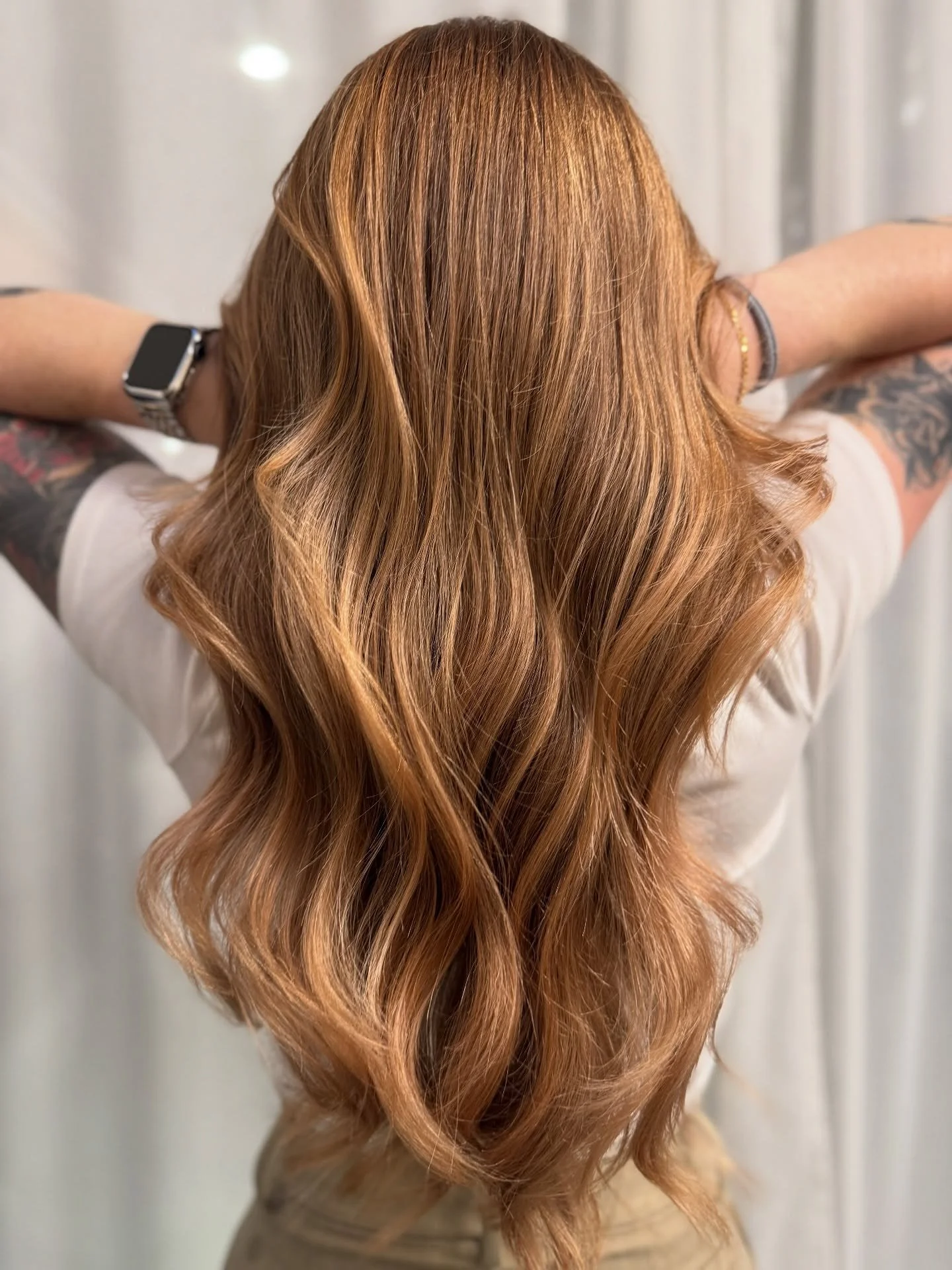 as pretty as you please 
.
#friends #strawberryblonde #goodomens