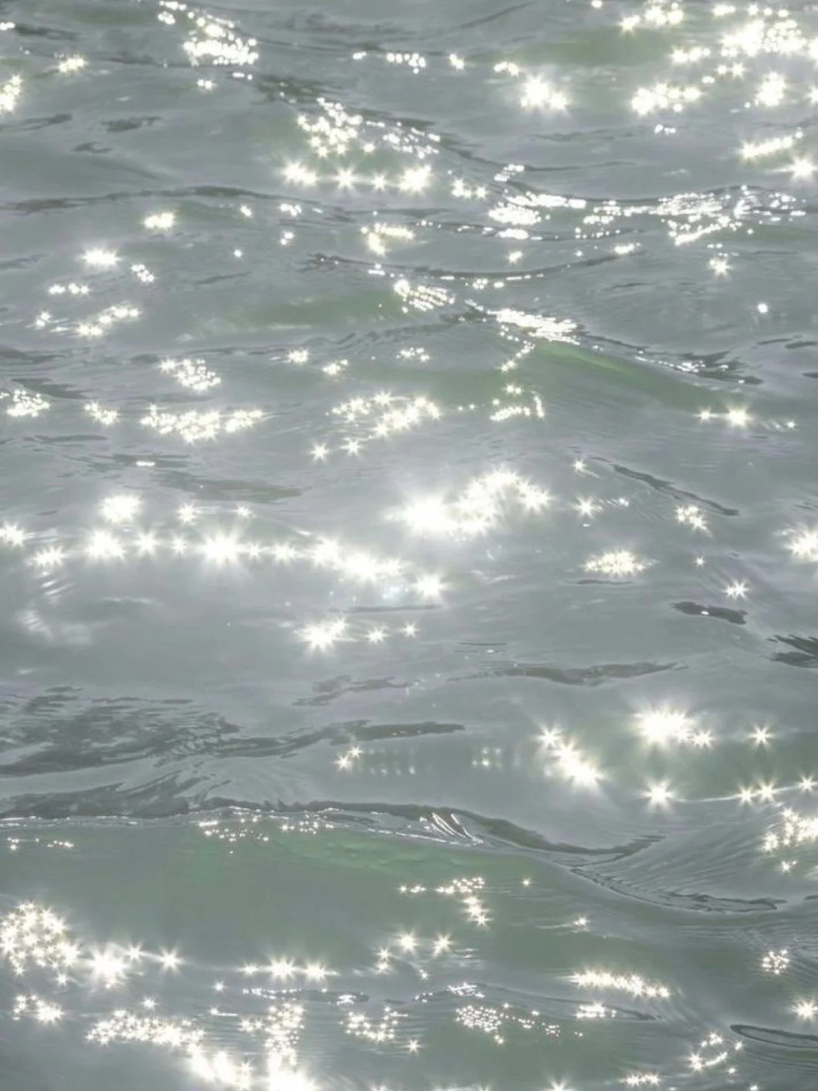 🌀 a pisces boi's bday week 🌀
.
not featured was the incredible astrological chart reading by @liljana_mead_martin - everyone go see her immediately 🌀
.
#pisces #fishy #birthday