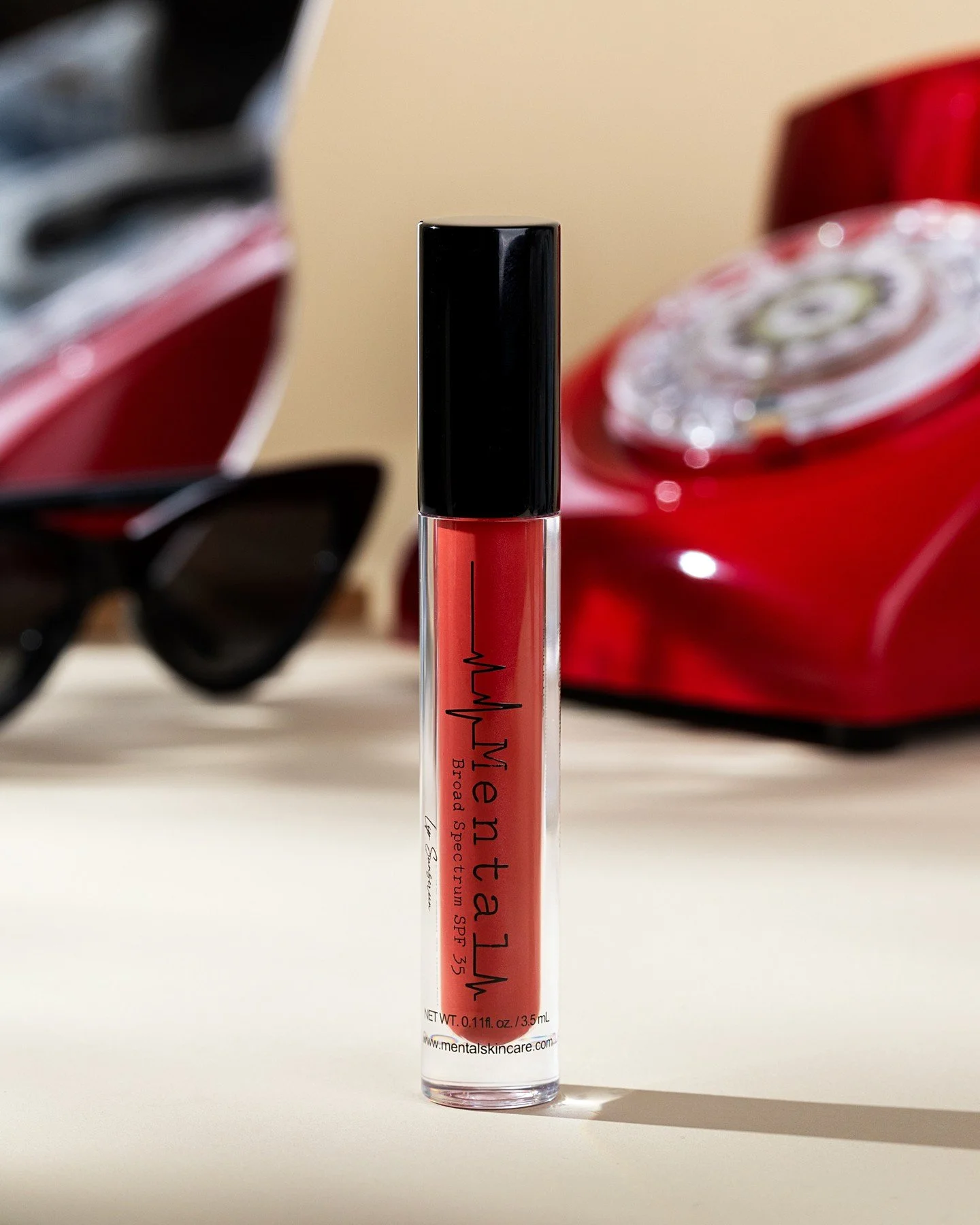 Everyone wants &ldquo;beautiful content.&rdquo;
But beautiful isn&rsquo;t always enough.

When something looks good but doesn&rsquo;t land&hellip;
you feel it.

That&rsquo;s the difference between styling a moment
and directing an experience.

Creati