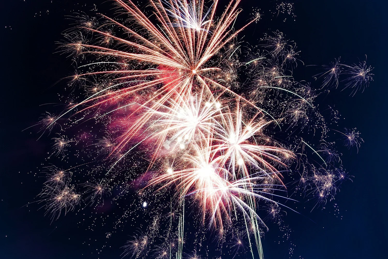 38th Annual SKECHERS Manhattan Beach Holiday Fireworks