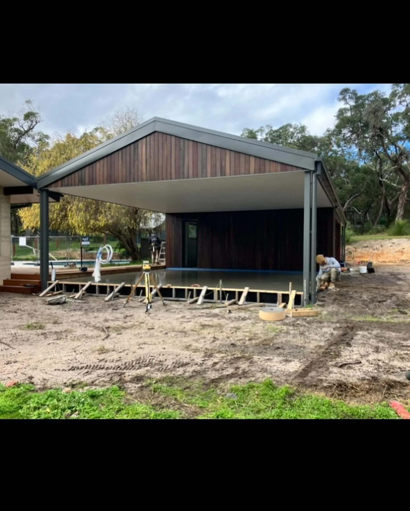 Recently completed double car park slabs in Boneo 🌿