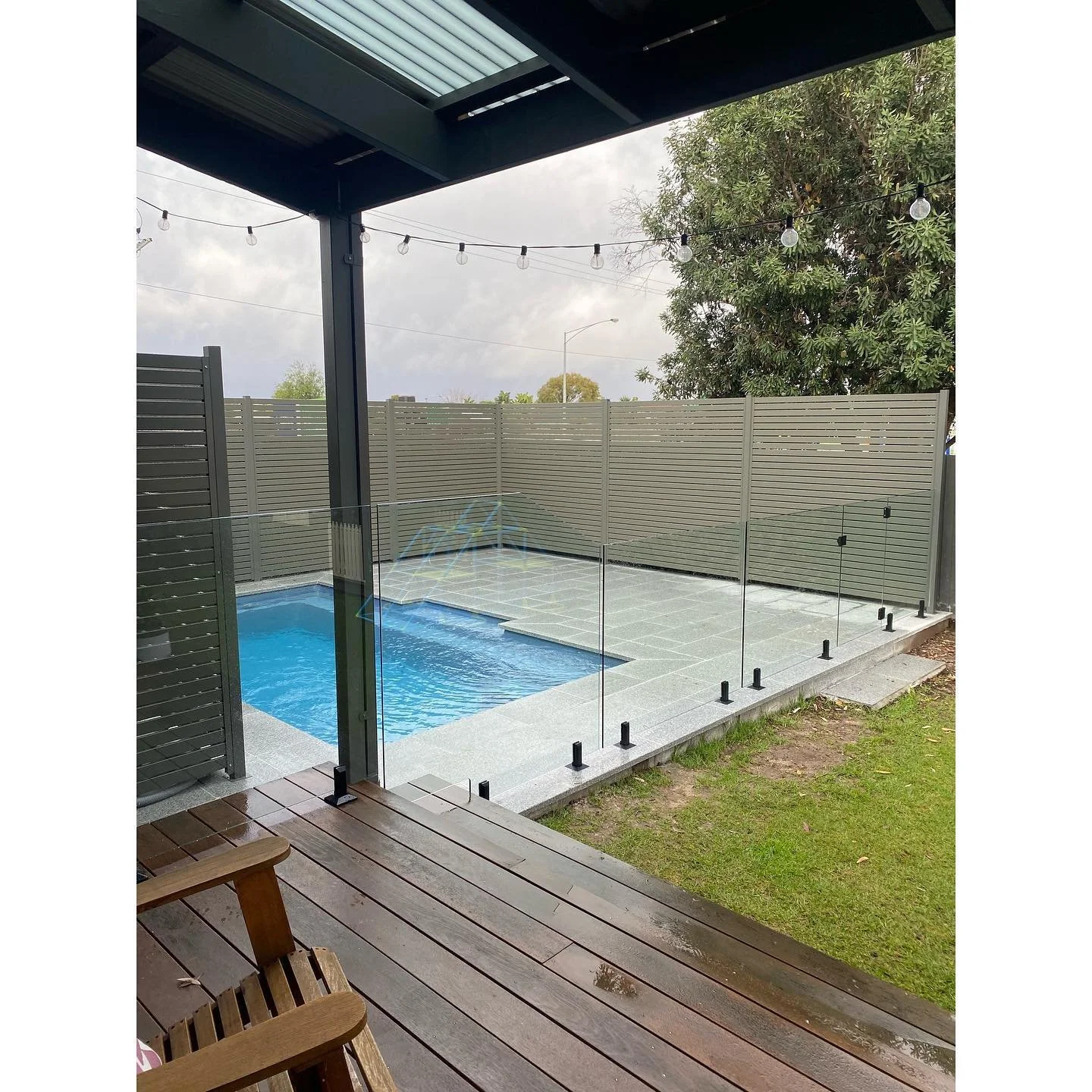 PRG LOVES POOLS! 💦
Another amazing functional space created around this beautiful @narellan_pools pool.
Swipe for progress shots, base slab poured in plain concrete, completed with granite pavers. Another very happy client, counting down the days to