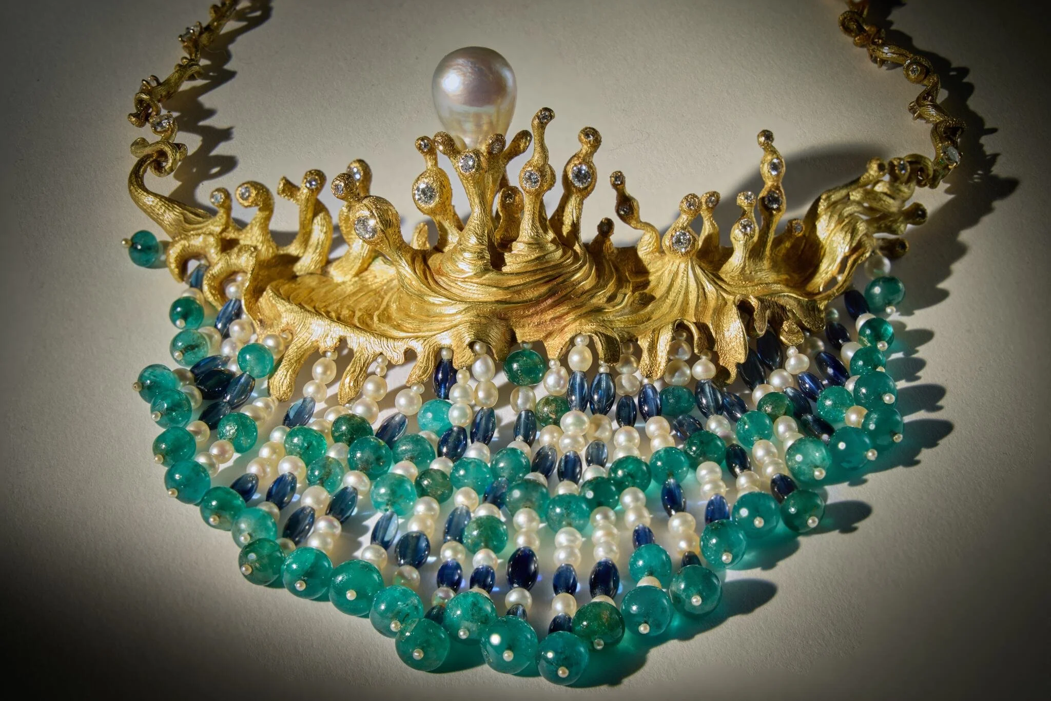 Salvador Dalí “Swirling Sea Necklace” Achieves €736,600 at Sotheby’s Paris