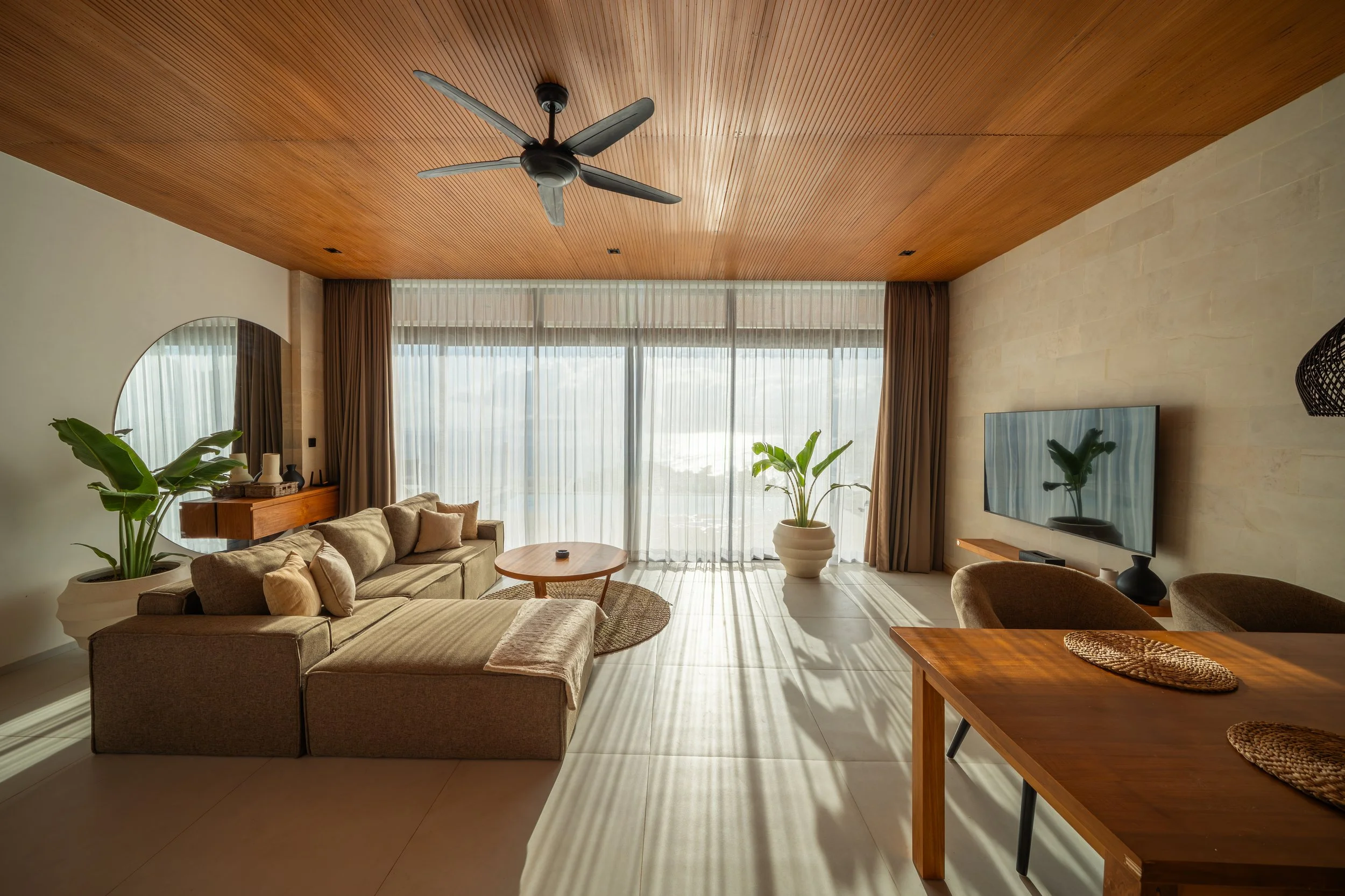 2025.09.13- Neano Cliff-21.jpg