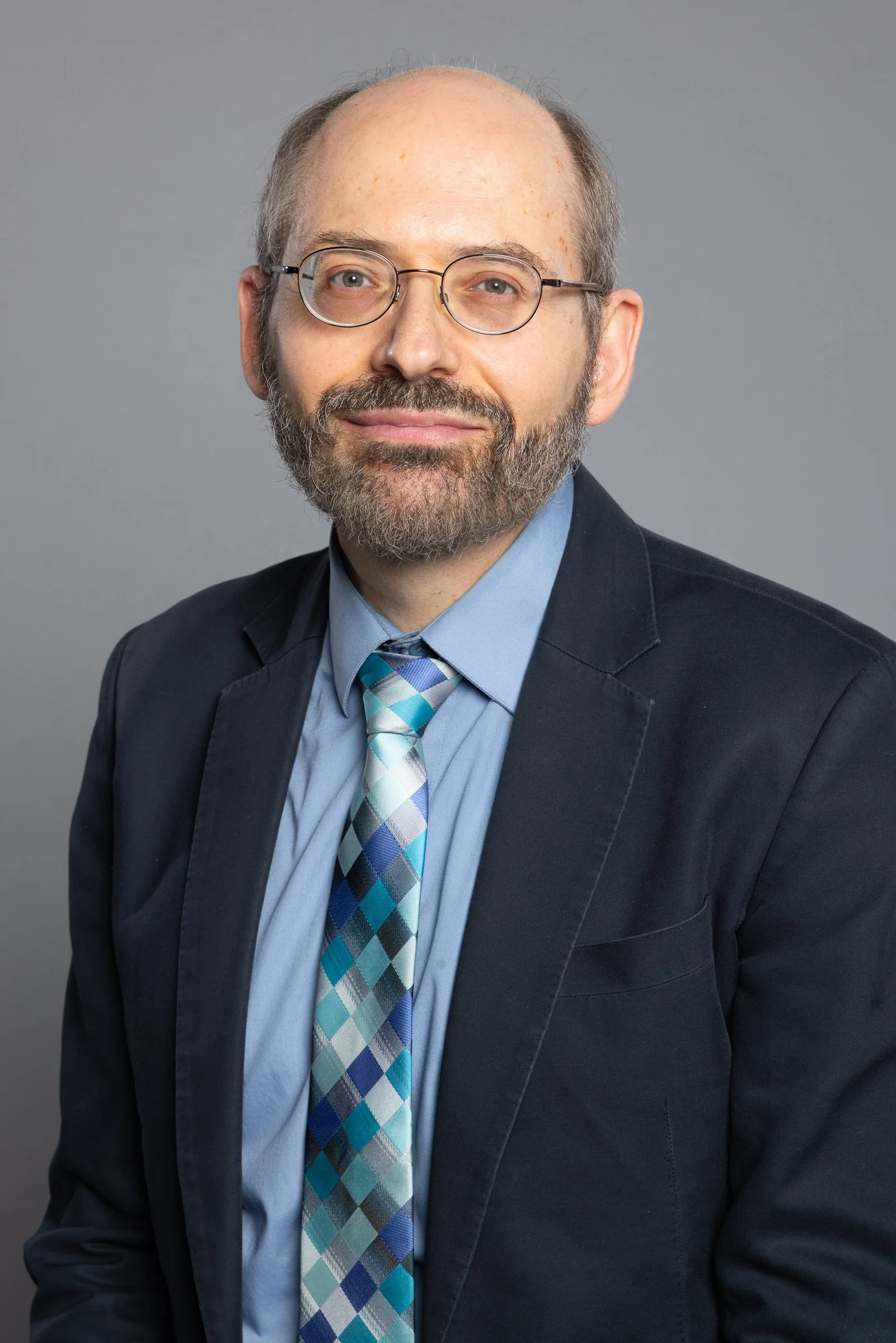 ##Dr. Michael Greger
@@NutritionFacts.org