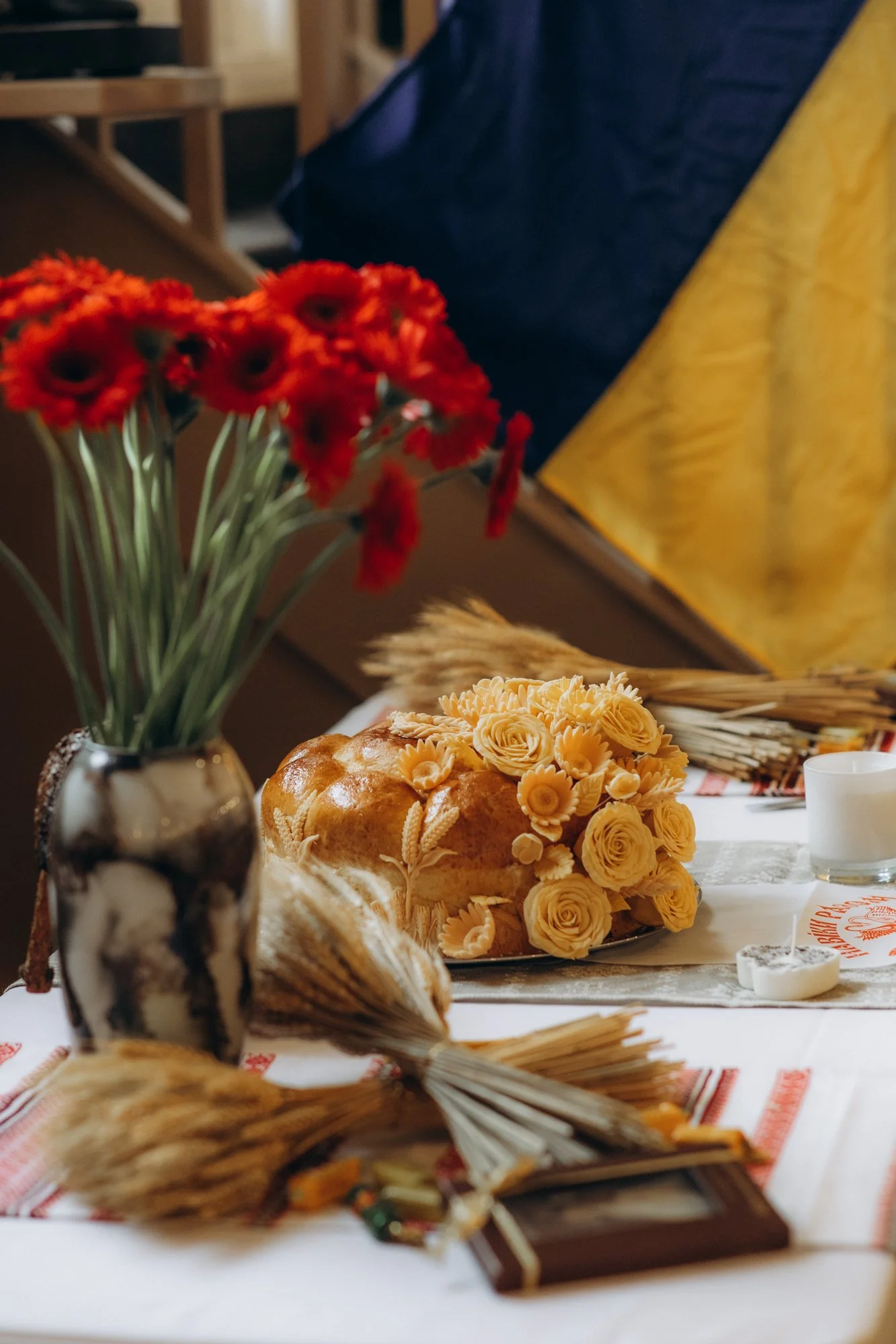 I'm a Russian-speaking wedding photographer in London — here's why that matters