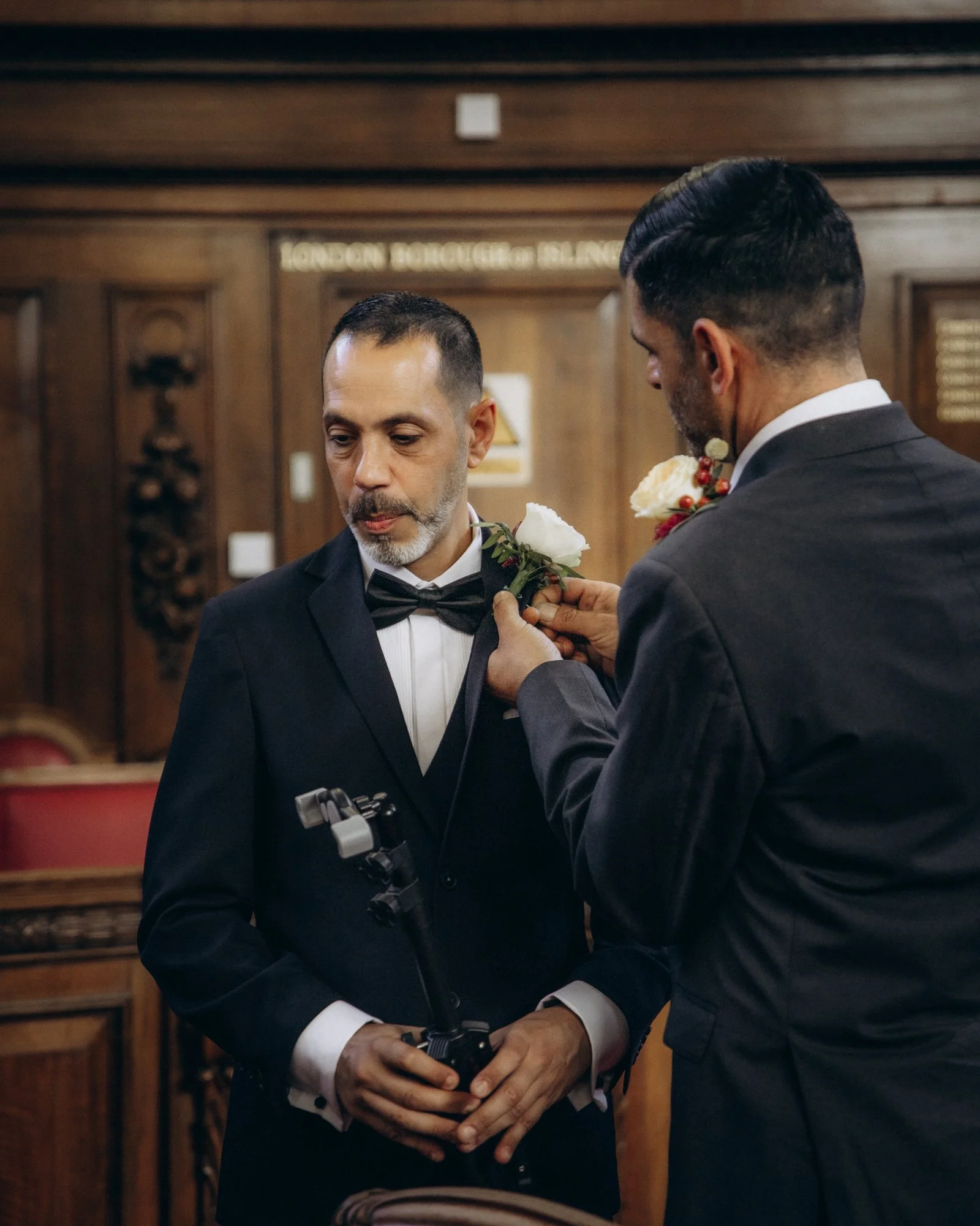 islington-town-hall-wedding-london-011.jpg