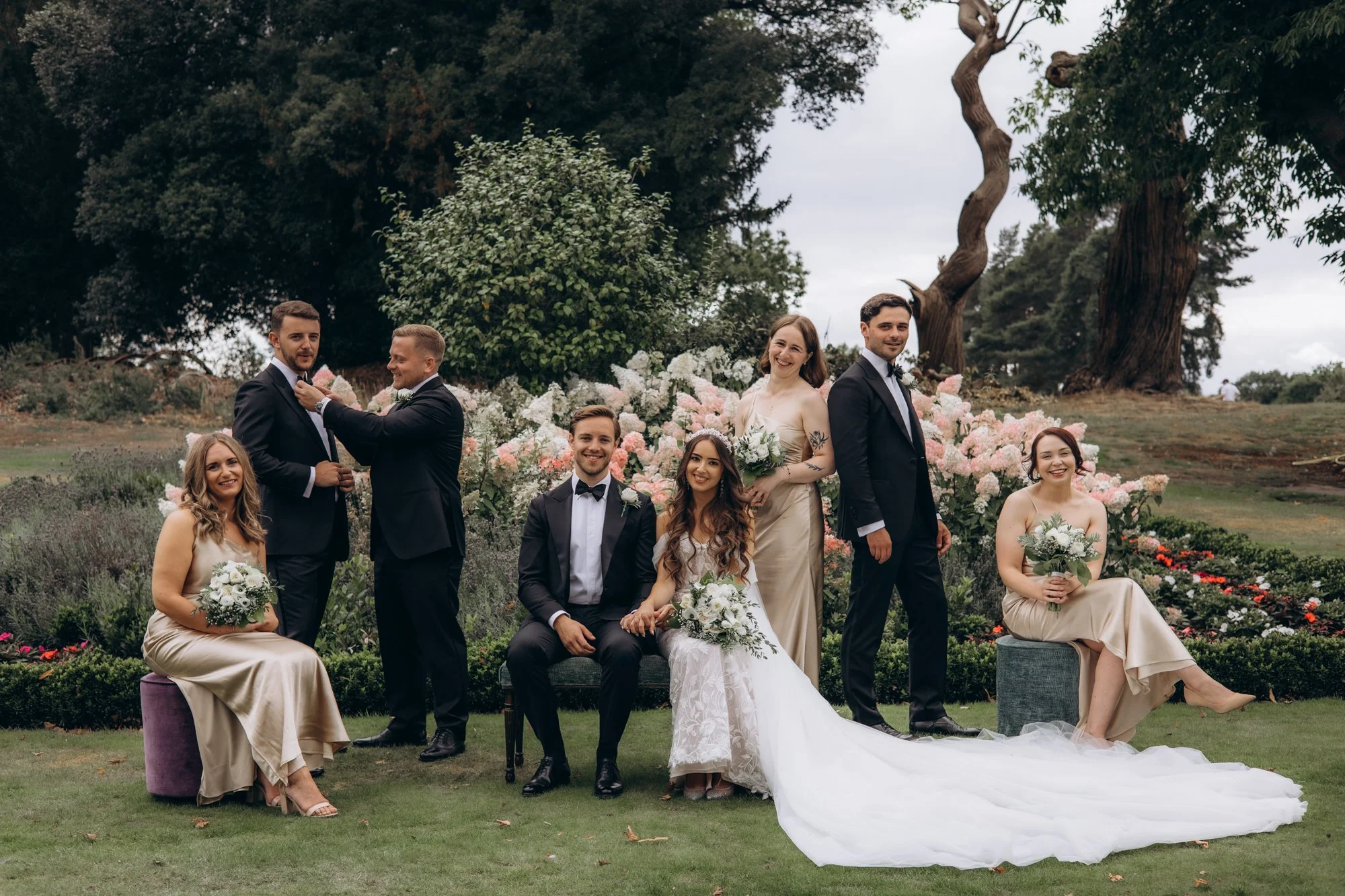 Editorial London wedding photographer Lusy Klintsova pricing and packages.