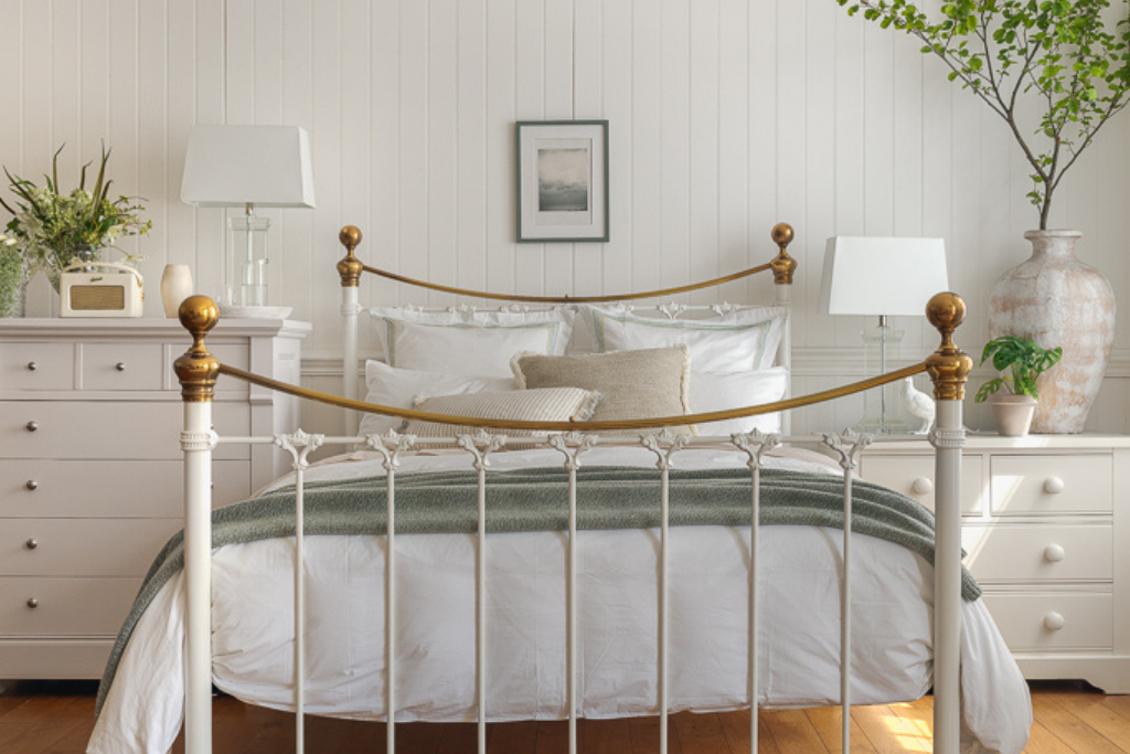 AndSoToBed_Juniper Bed_JPG 03.png