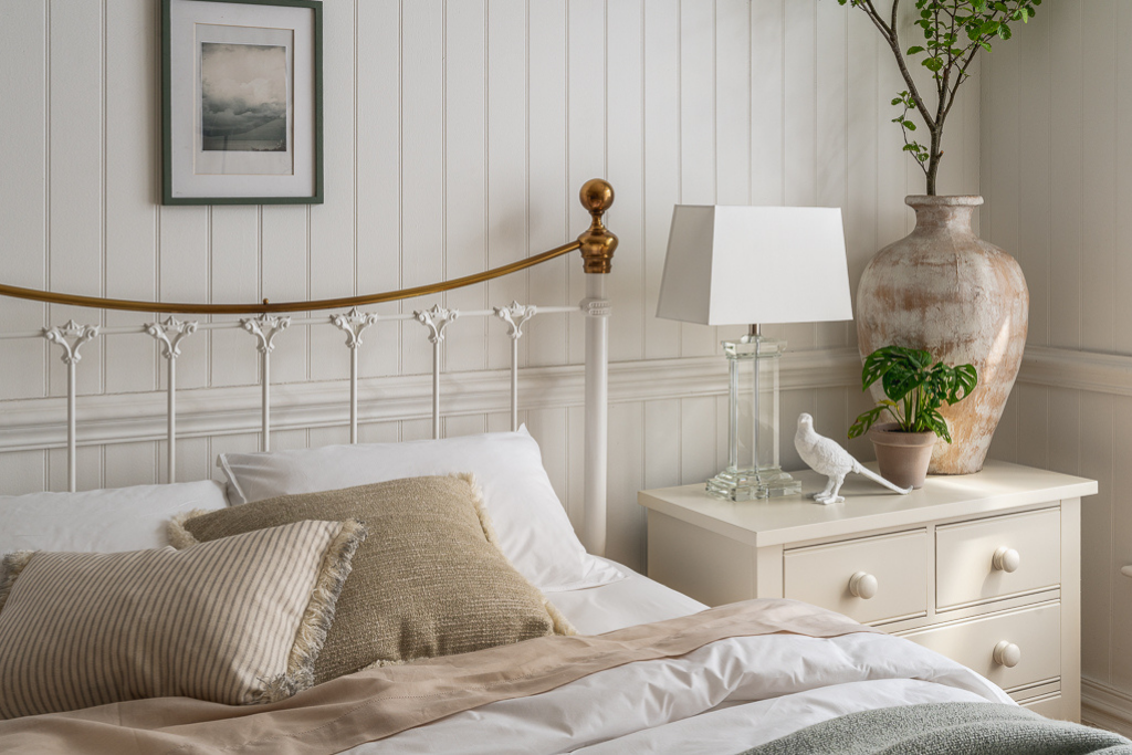 AndSoToBed_Juniper Bed_JPG 05.png