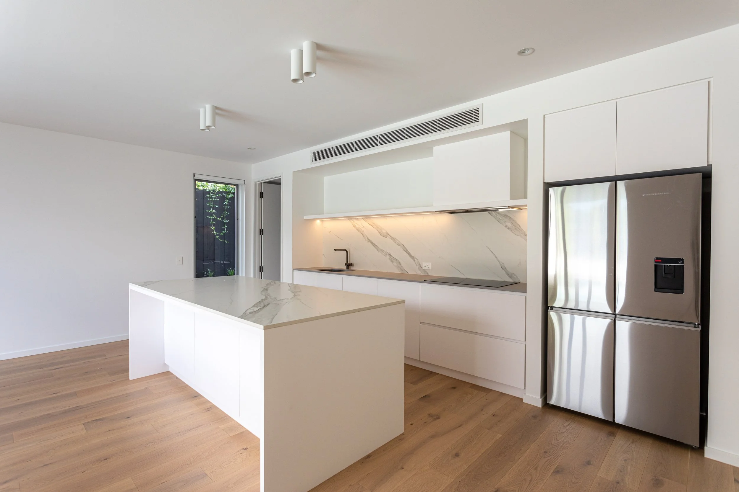 12_Chamberlain_St_168-HDR (1).jpg