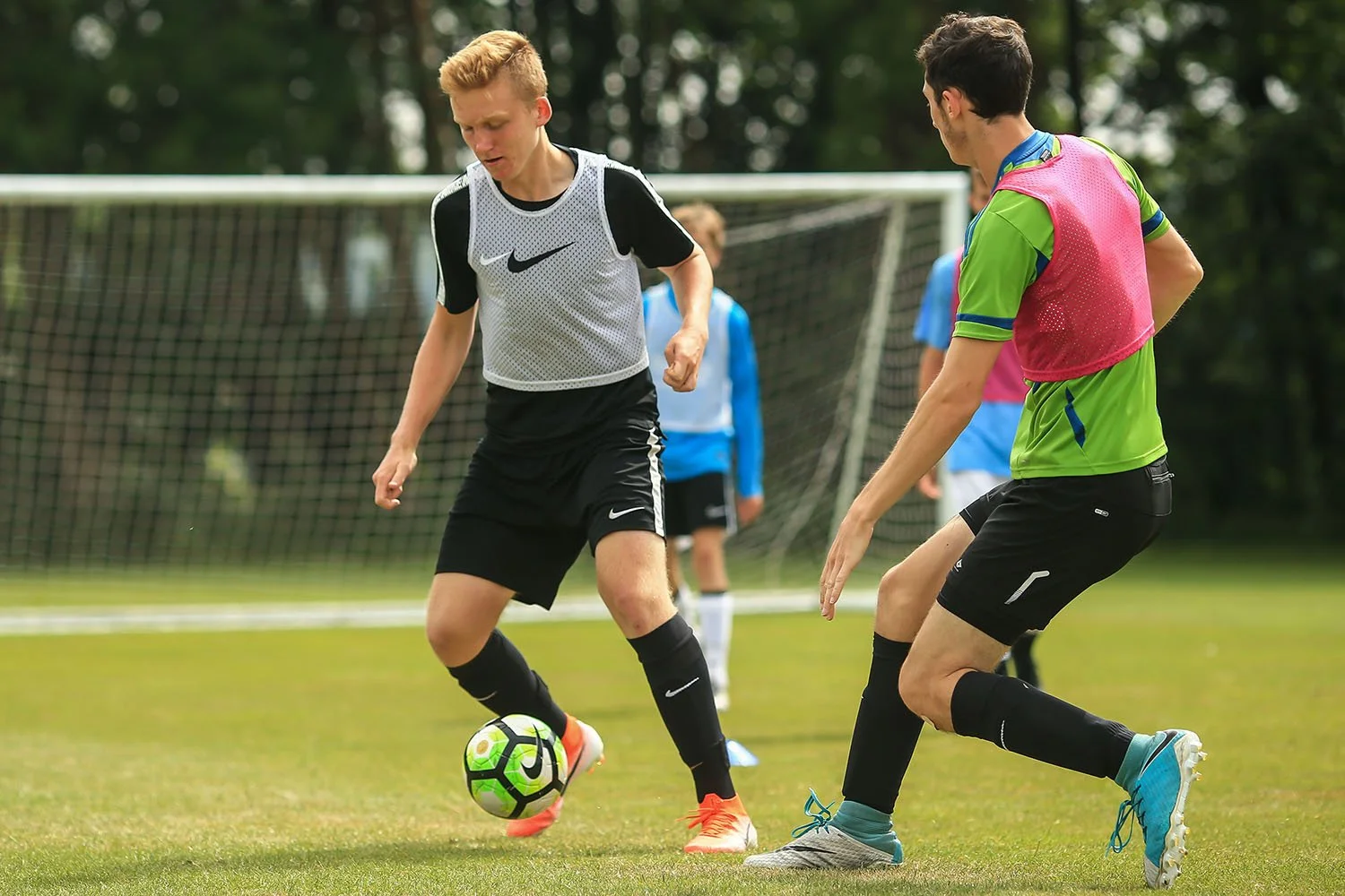 1v1 on football camp