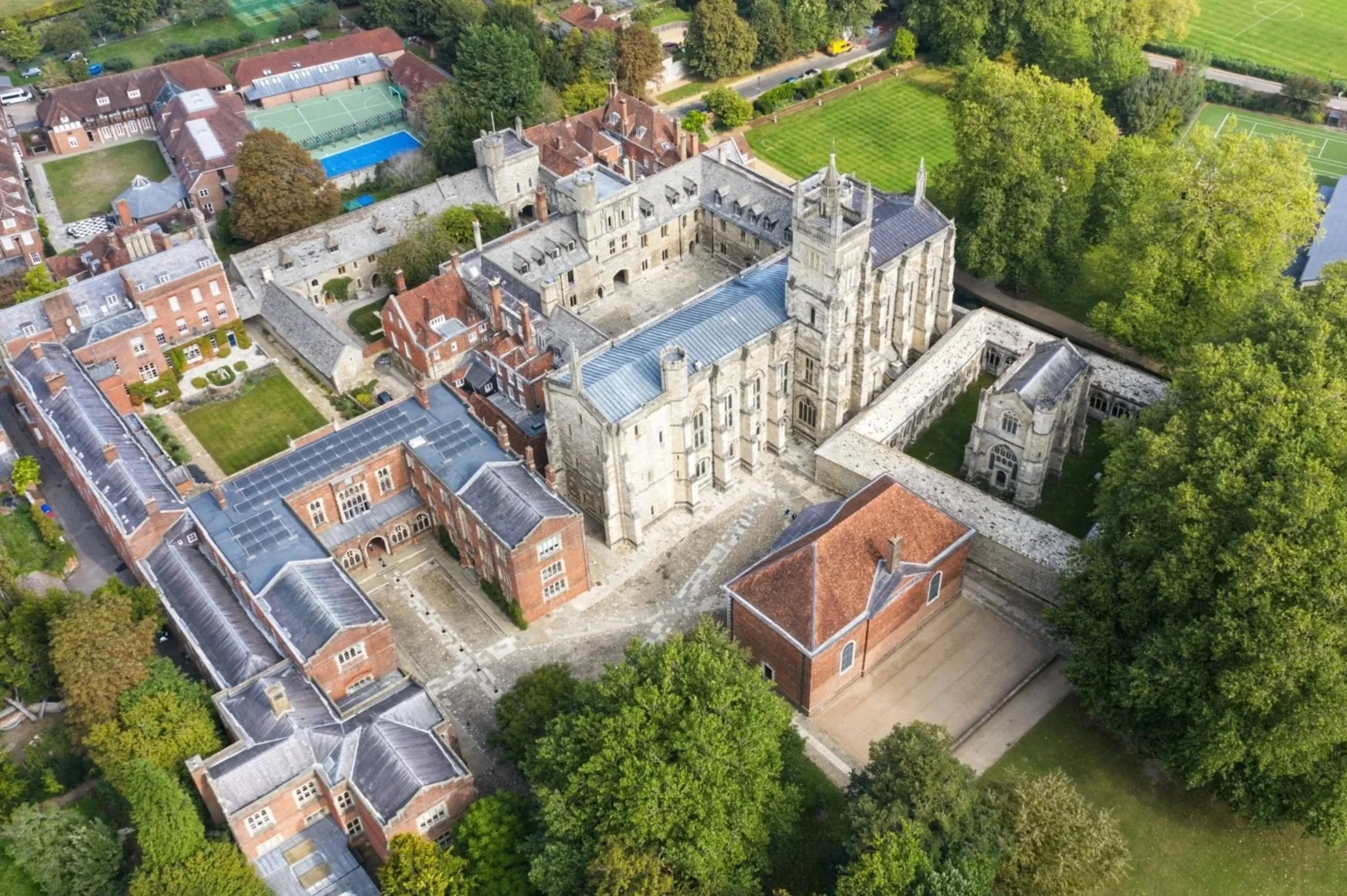 Winchester main school