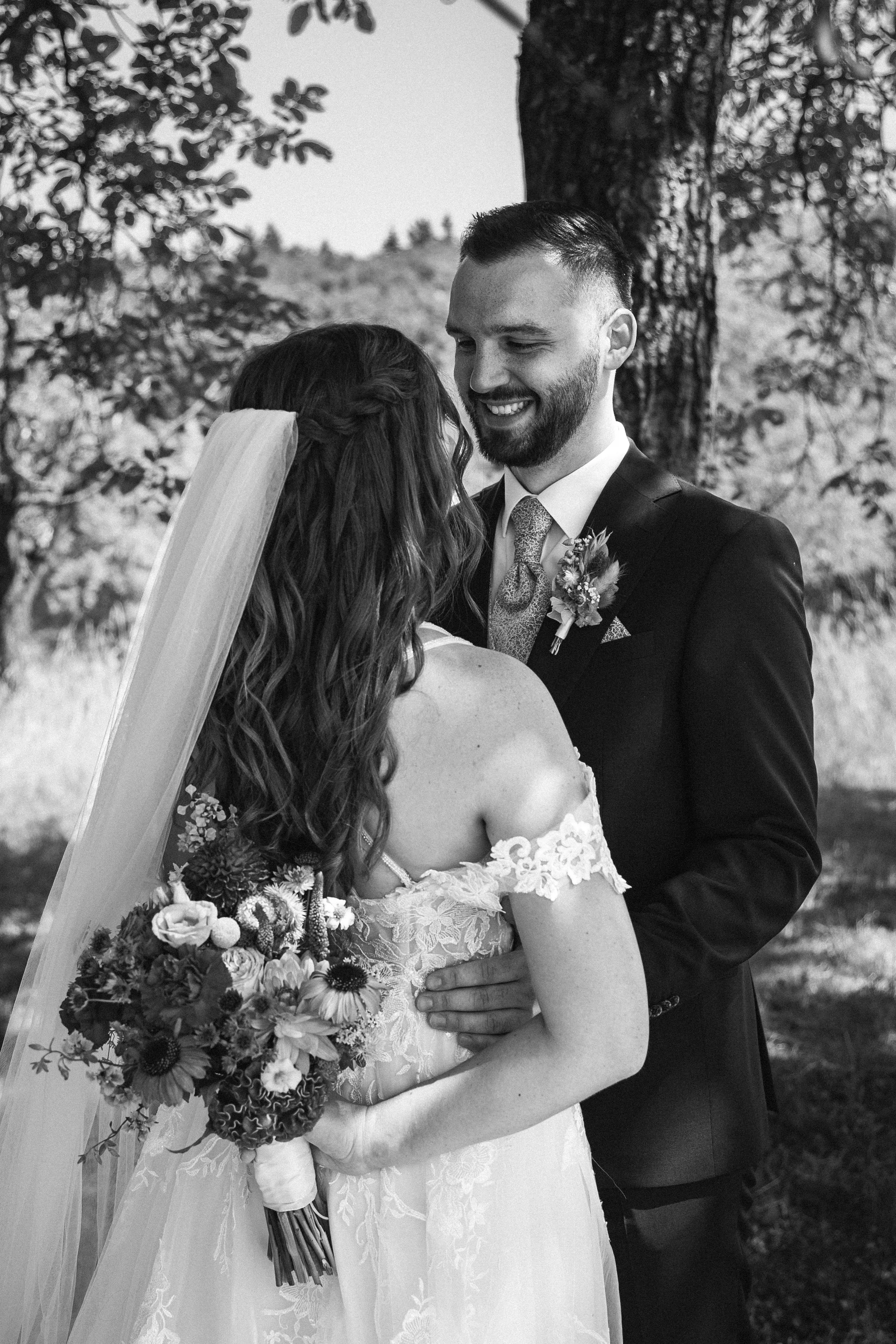 Orry&Julia_LolasPhoto-7.jpg