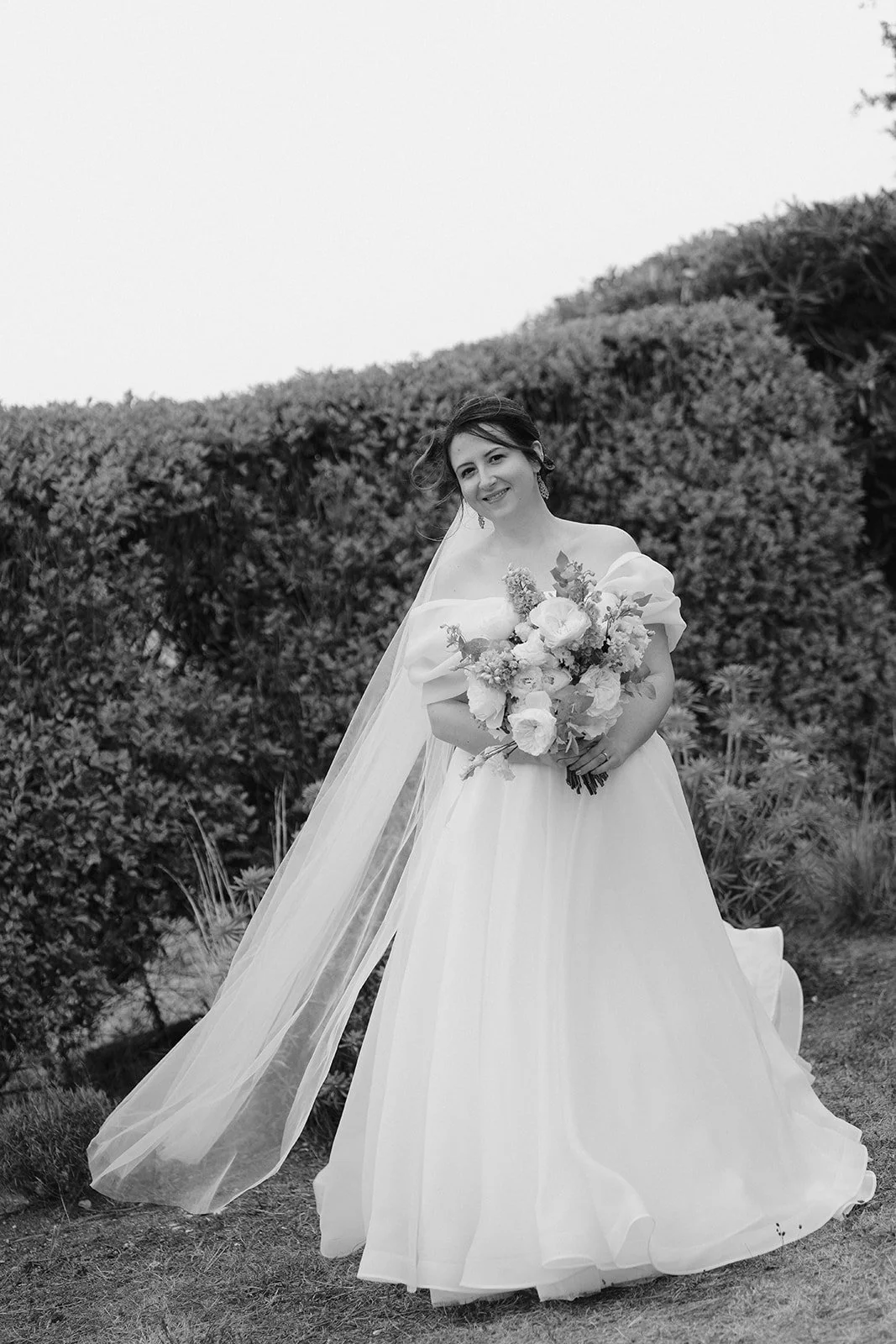 Portrait mariée avec bouquet