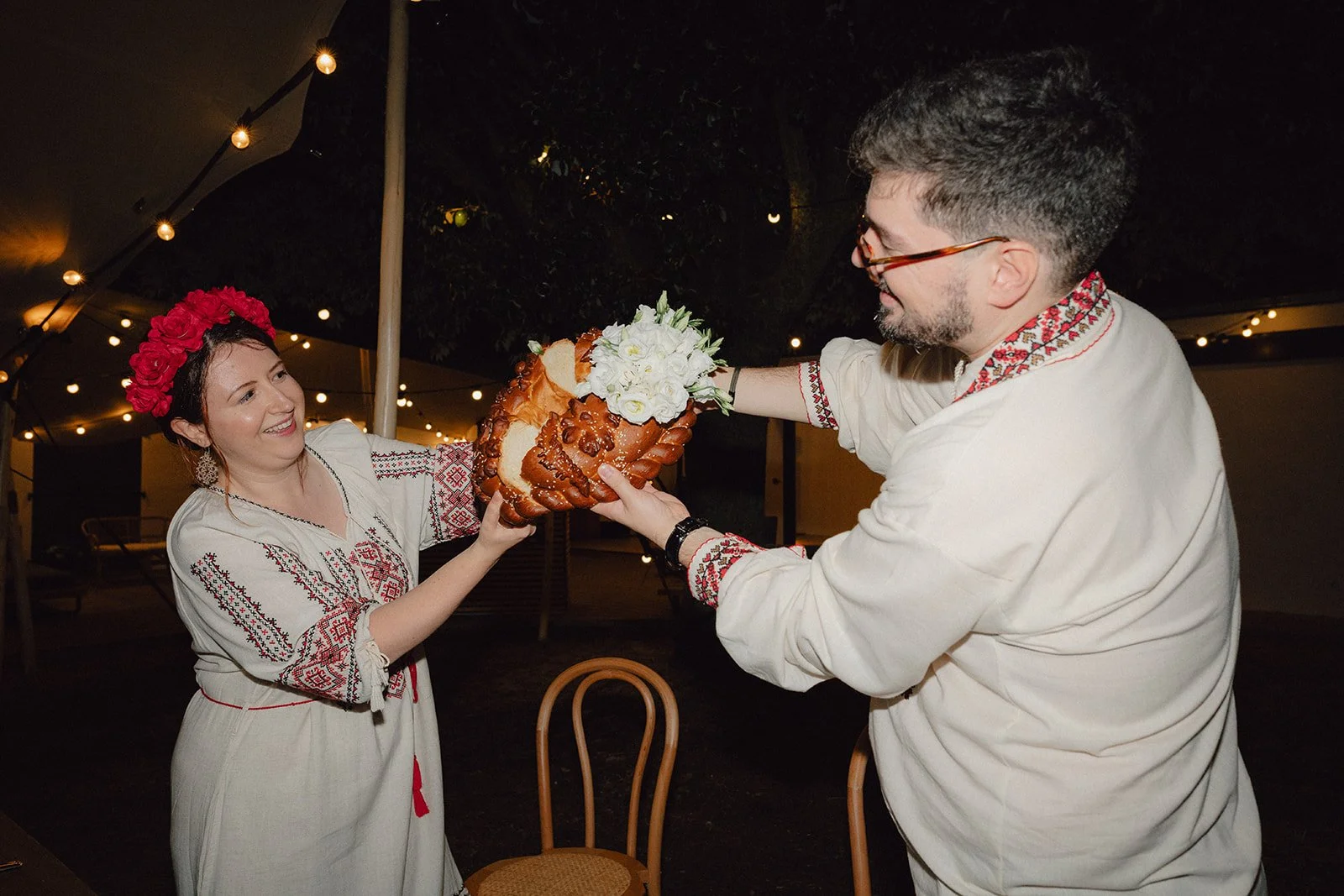 Tradition Moldave - Le pain des mariés