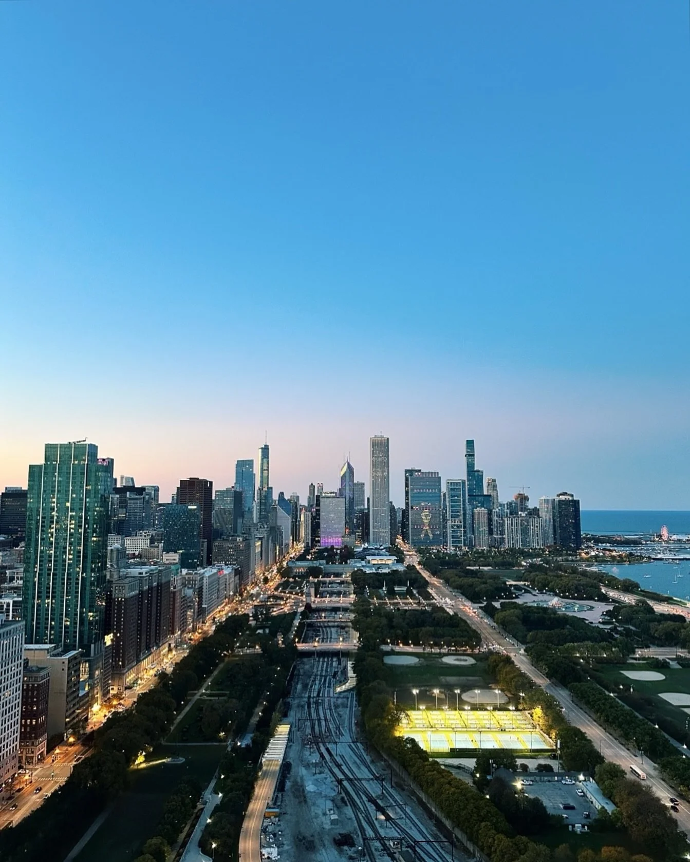 Breast Cancer Awareness Month is a reminder: you deserve care, support, and community. Whether you&rsquo;re pregnant, postpartum, a survivor, or a caregiver, Motherbound offers gentle groups to process fear, fatigue, identity shifts, and healing&mdas