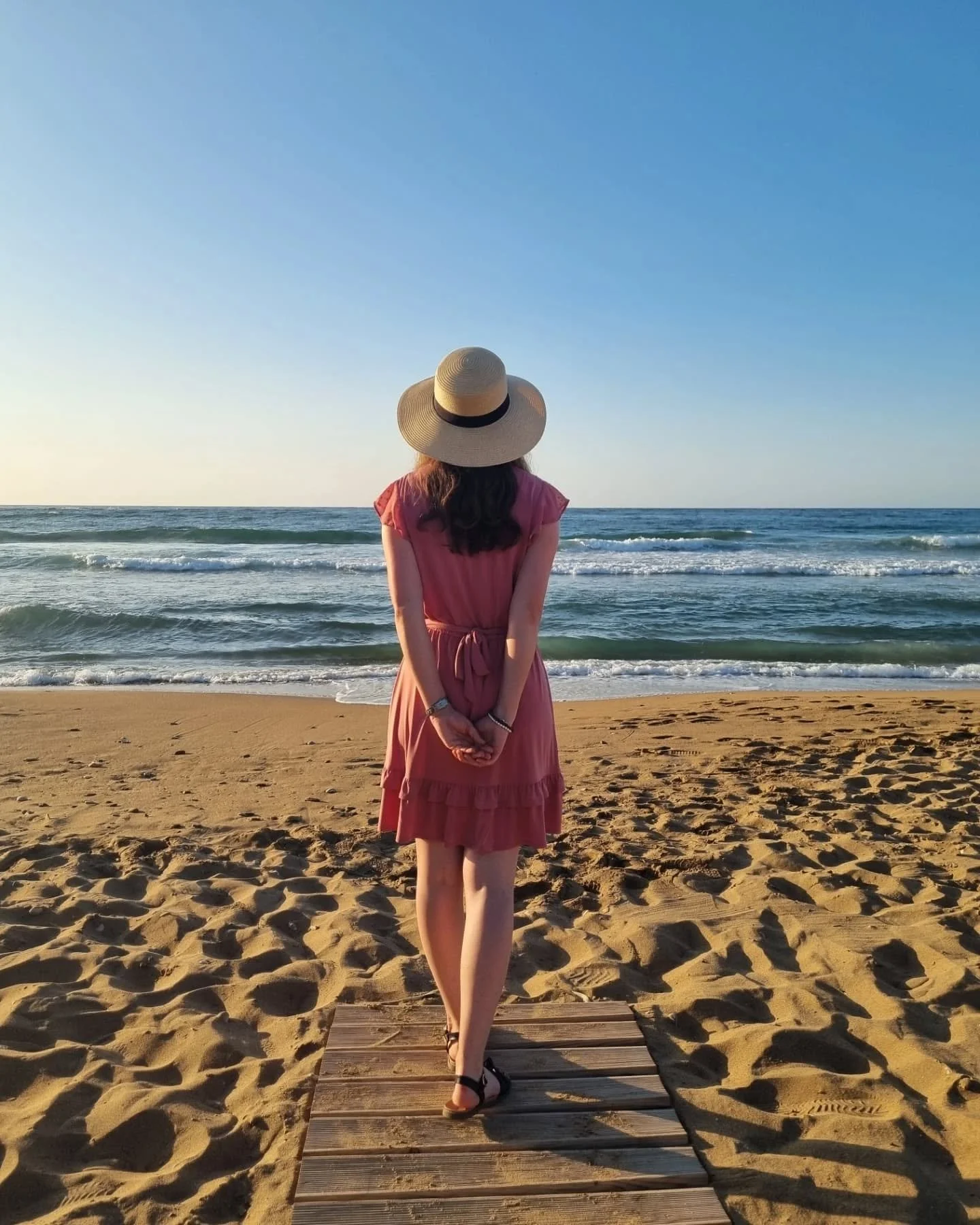 Wishing I was still out of office but I'm very much back and ready for work ☀️🏖🍹🎬🎥🙌

#crete #greece #takemeback #pls