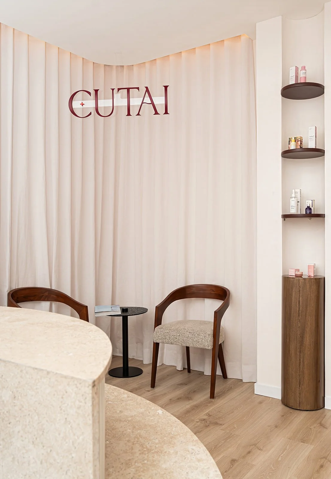 cutaielemento0630_1.jpg