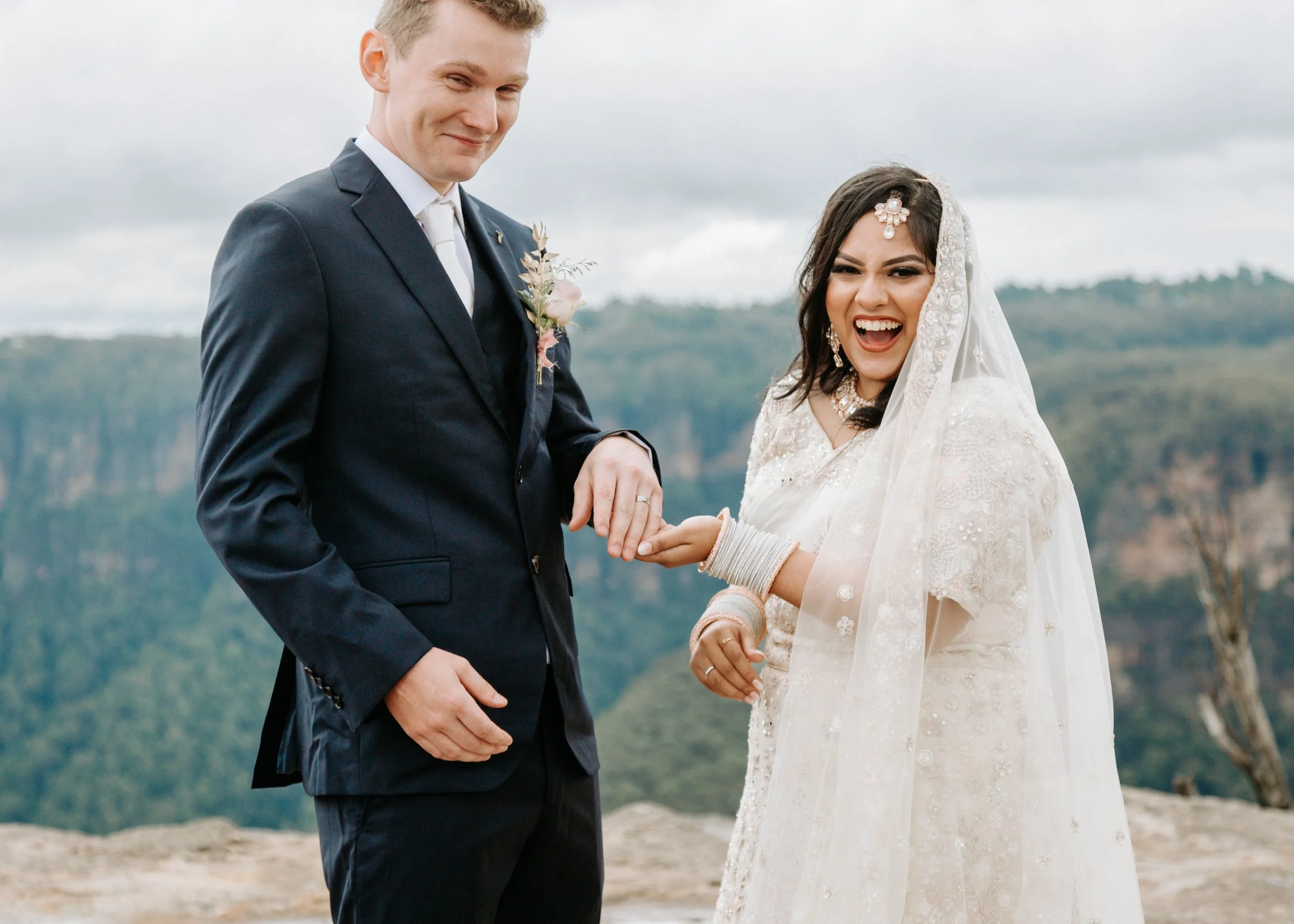 Blue Mountains elopement couple boutique wedding photography intimate ceremony