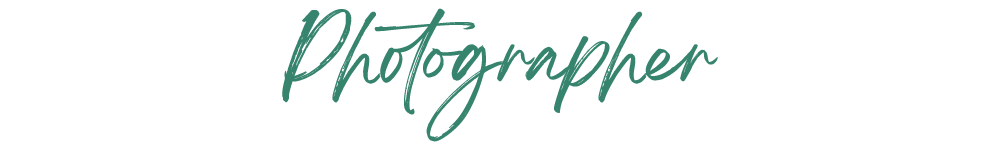 Text image with the word 'Photographer' written in green cursive font.