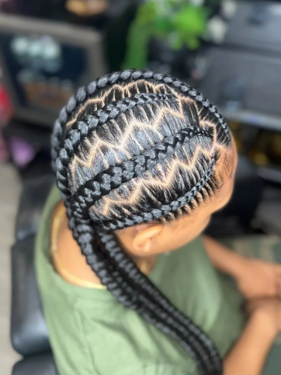 (6) STITCH BRAIDS+ DESIGN