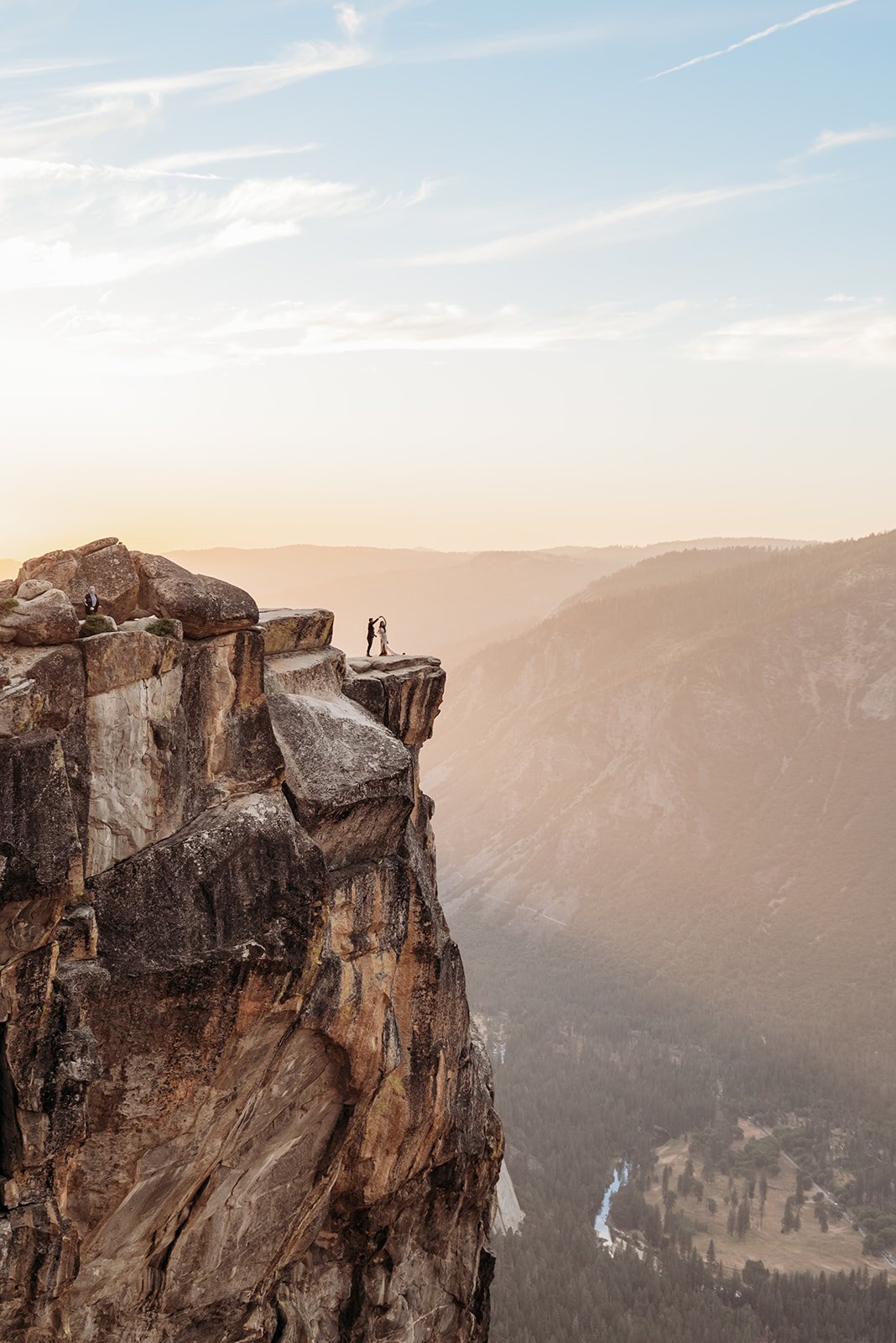 Christina + Sean Get Married V35_6970.jpg