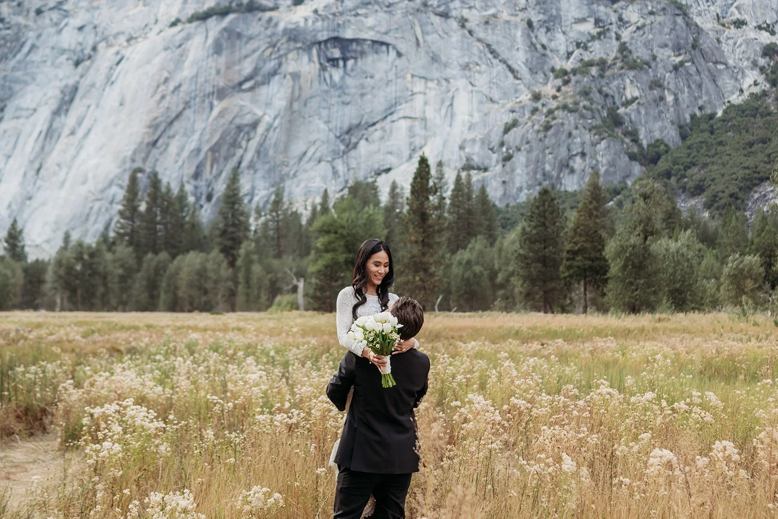 Christina + Sean Get Married V35_6030.jpg