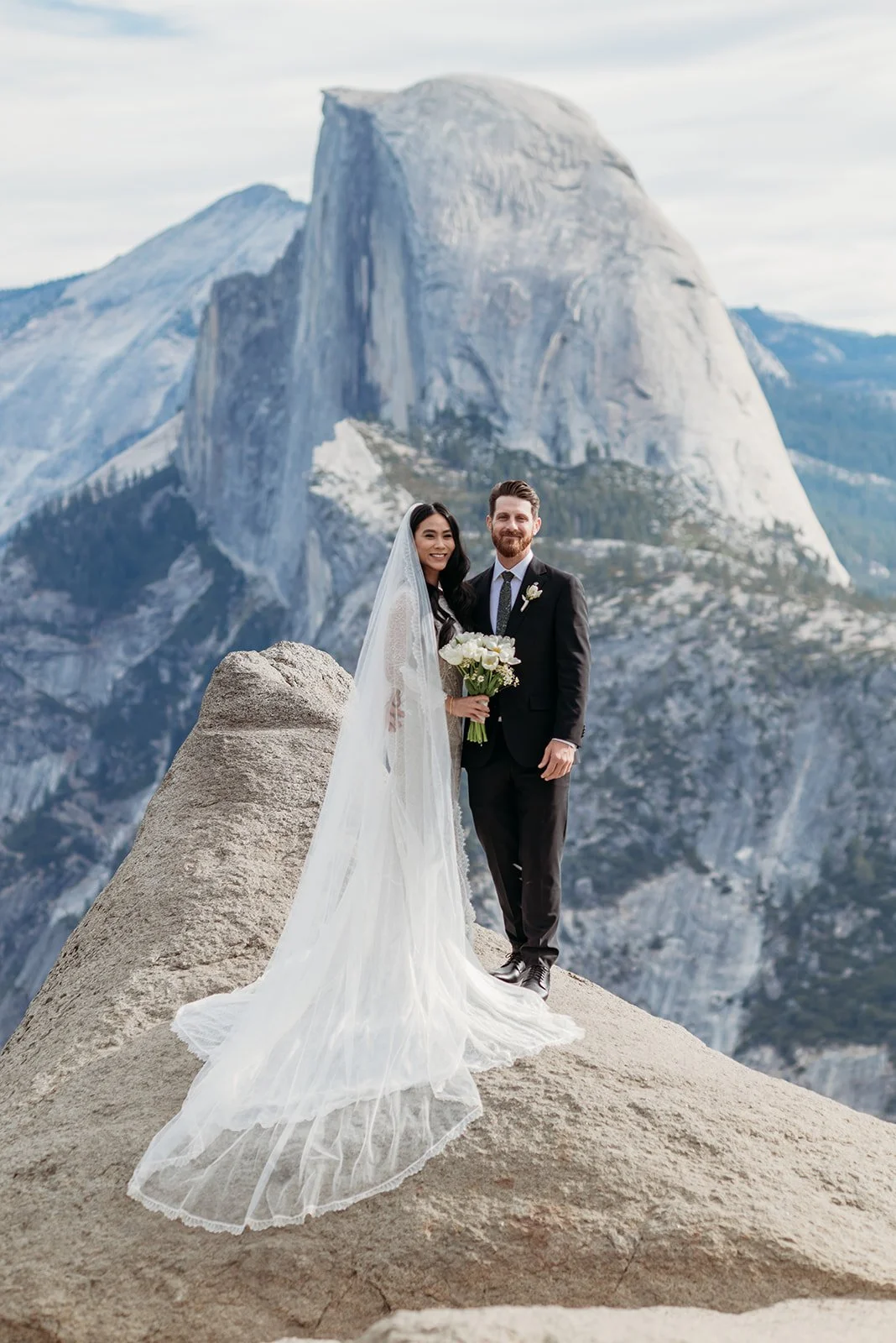 Christina + Sean Get Married V85_4463.jpg