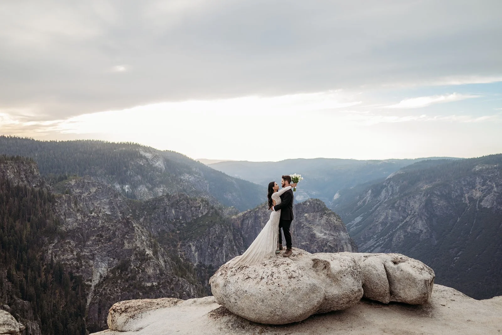 Christina + Sean Get Married V35_6652.jpg