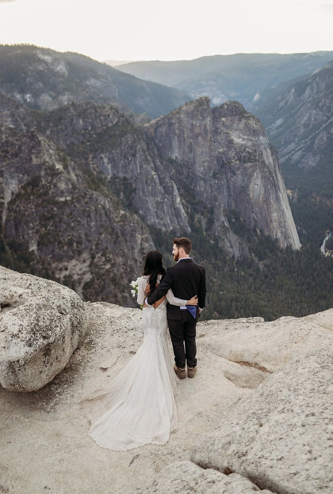 Christina + Sean Get Married V35_6663.jpg