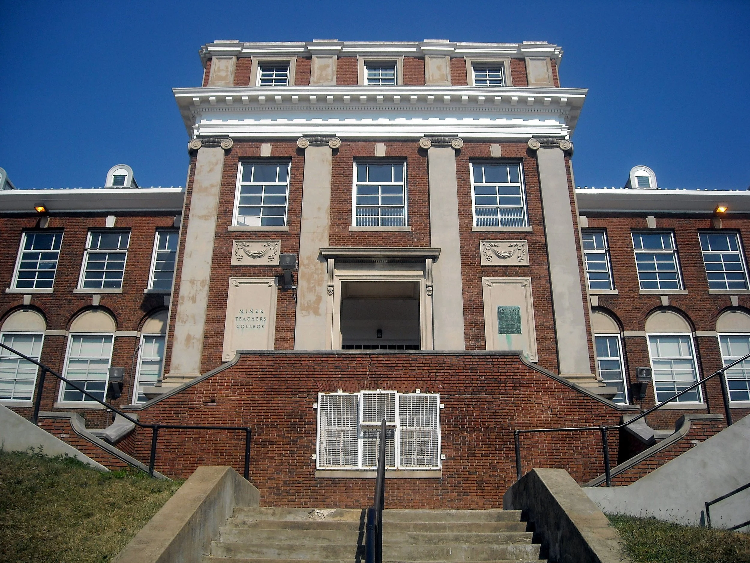 University of D.C. (1851)