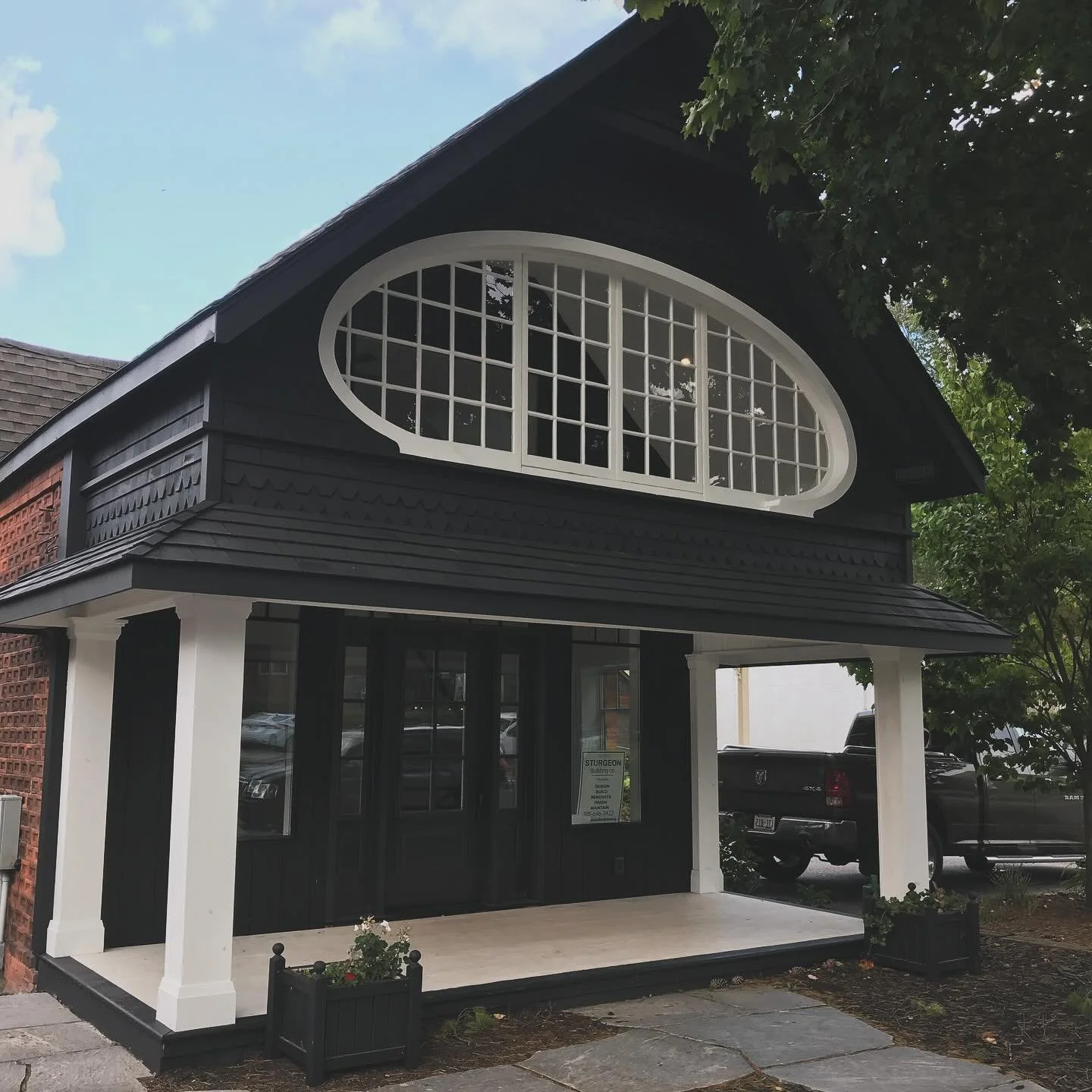 Throwback to this 120 year old restoration from 2018 with @muskokafinefinishing 
•
•
•
•
•
•
•
•
#lovewhatwedo#muskoka#interiordesign#kitchen#flooring#customkitchen#interiordesignideas#dock#cribdock#garage#boat