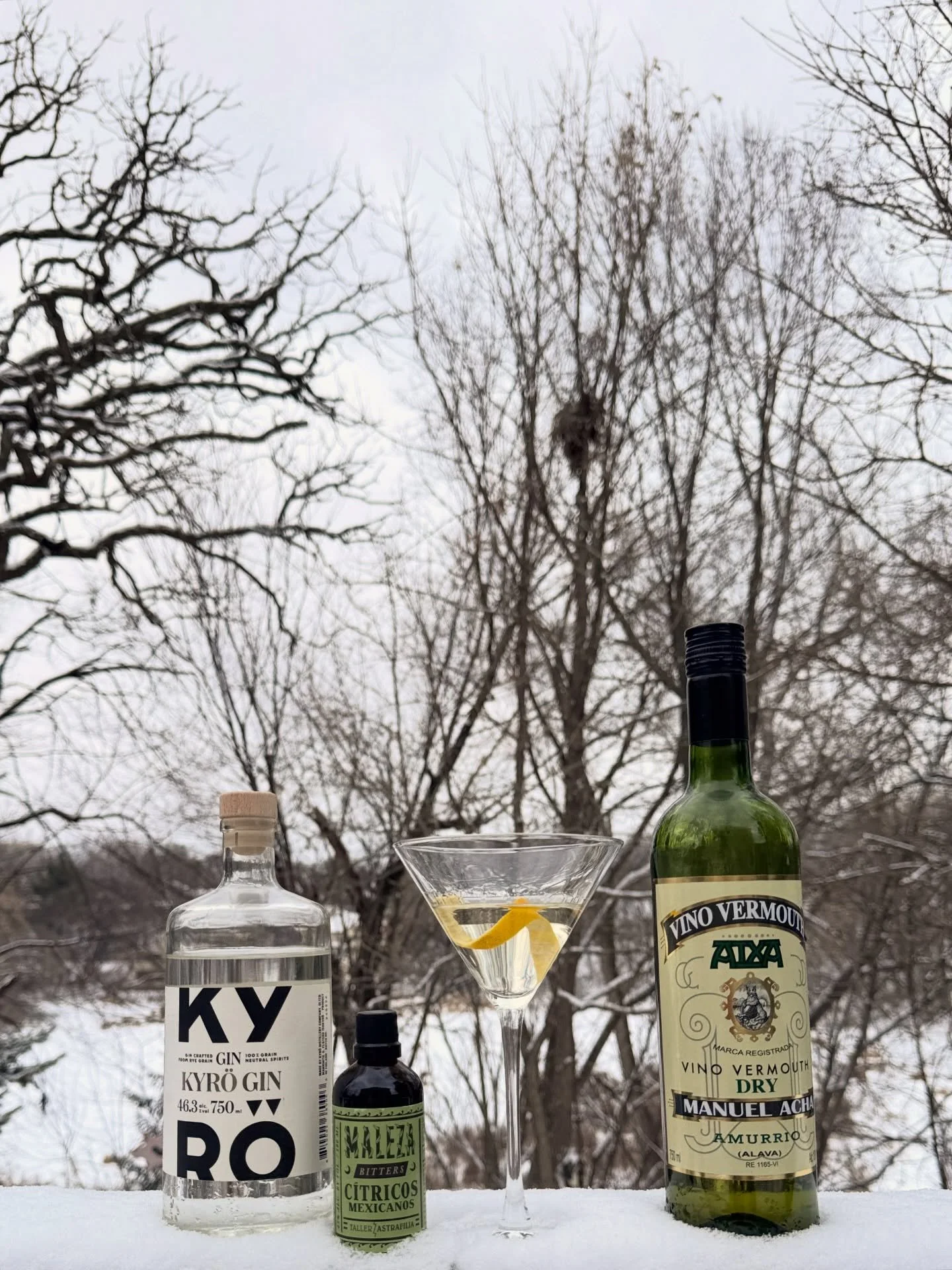 Sooo a dry martini is actually a martini with less dry vermouth (which contains quite a bit of sugar) and a wet martini has more vermouth.&nbsp;Funny, huh?

A @katydimick dry martini:
2 oz gin
.25 oz Atxa dry vermouth&nbsp;
2-3 dashes of Maleza Citri