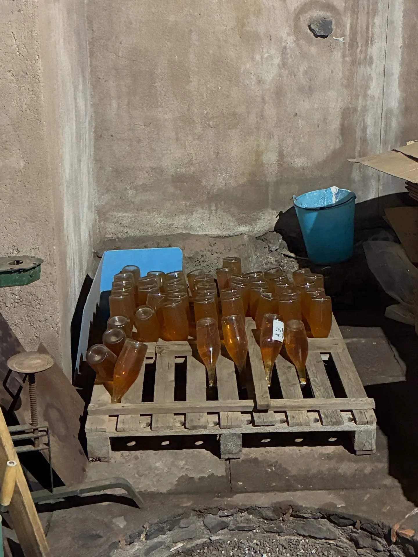 New France in Italy! With help from our friends at Hootananny, we do the hard work to bring you the good stuff. Stop by the Spring Tradeshow and ask our rep Molly for some stories; cin cin.