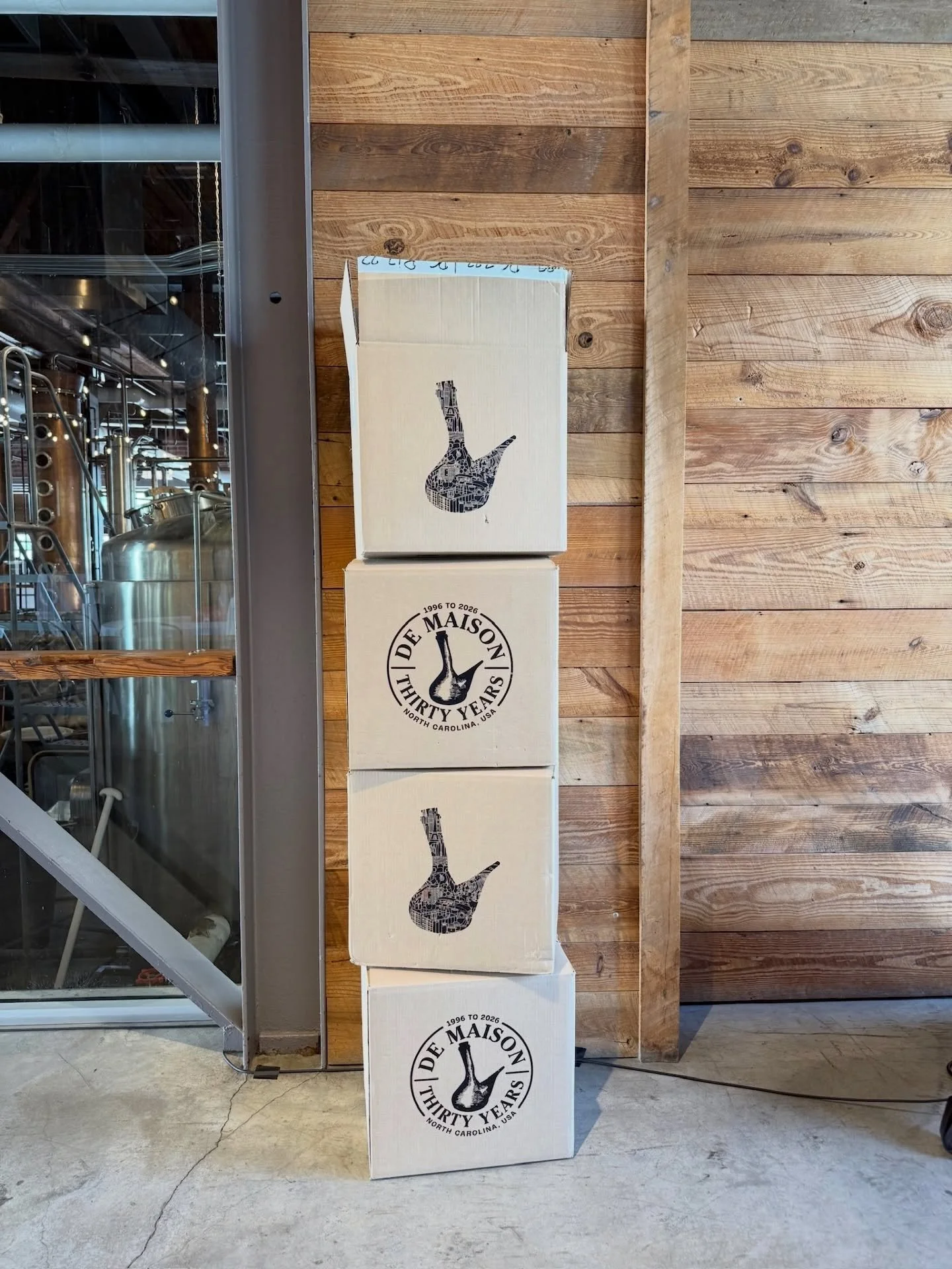 New France in North Carolina! To celebrate De Maison&rsquo;s 30th we helped the wonderful team glance back, look forward, and celebrate the present (with plenty of porr&oacute;n pours).