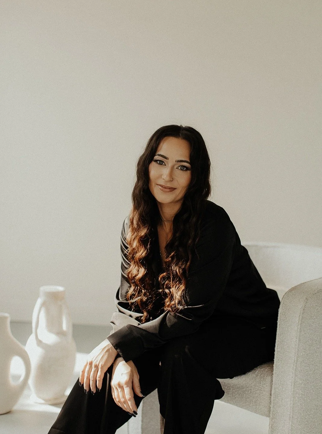Meet Erika - Her love affair with makeup kicked off in 2007, and she&rsquo;s been blending, buffing, and beautifying ever since. Starting her journey training and working with Aveda.
For Erika, there&rsquo;s truly nothing more magical than being part