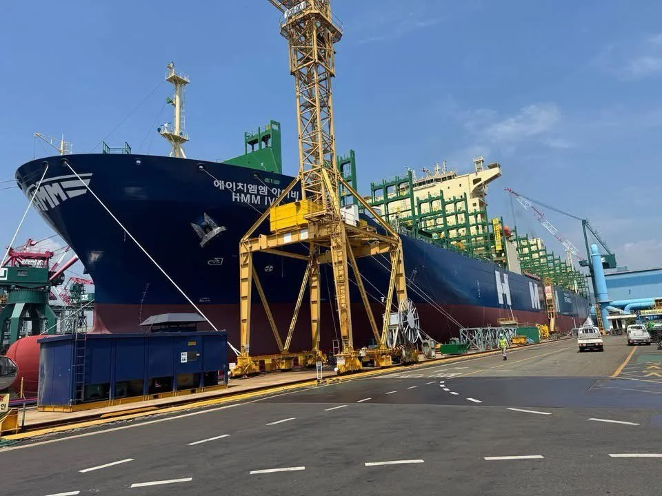 ကိုရီးယားနိုင်ငံရှိ သင်္ဘောကျင်းတွင် E-7-3 ဗီဇာ  ဂ​ဟေဆက်လုပ်သားဖြင့် အလုပ်ခန့်အပ်ထားရန် 