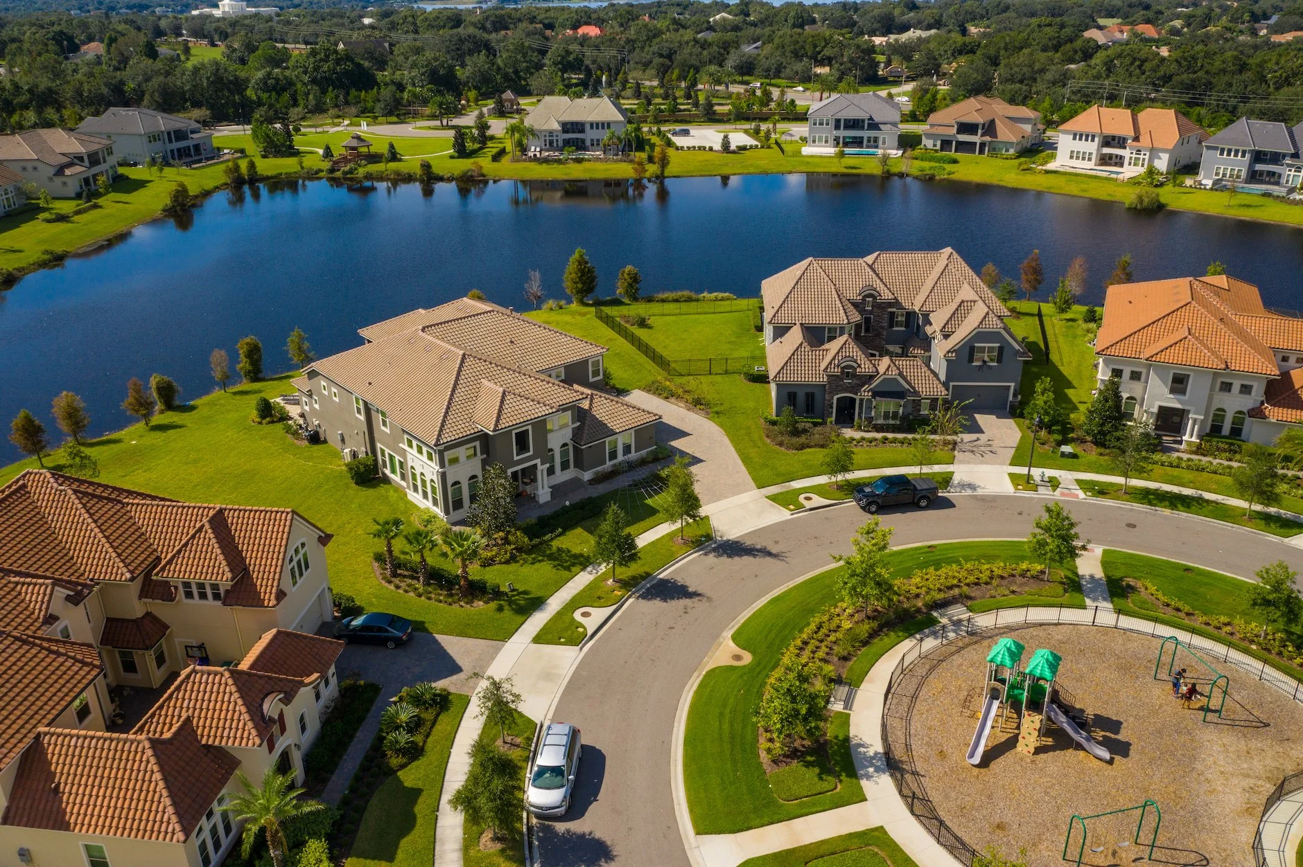 Best Neighborhoods in Orlando for Families and Young Professionals