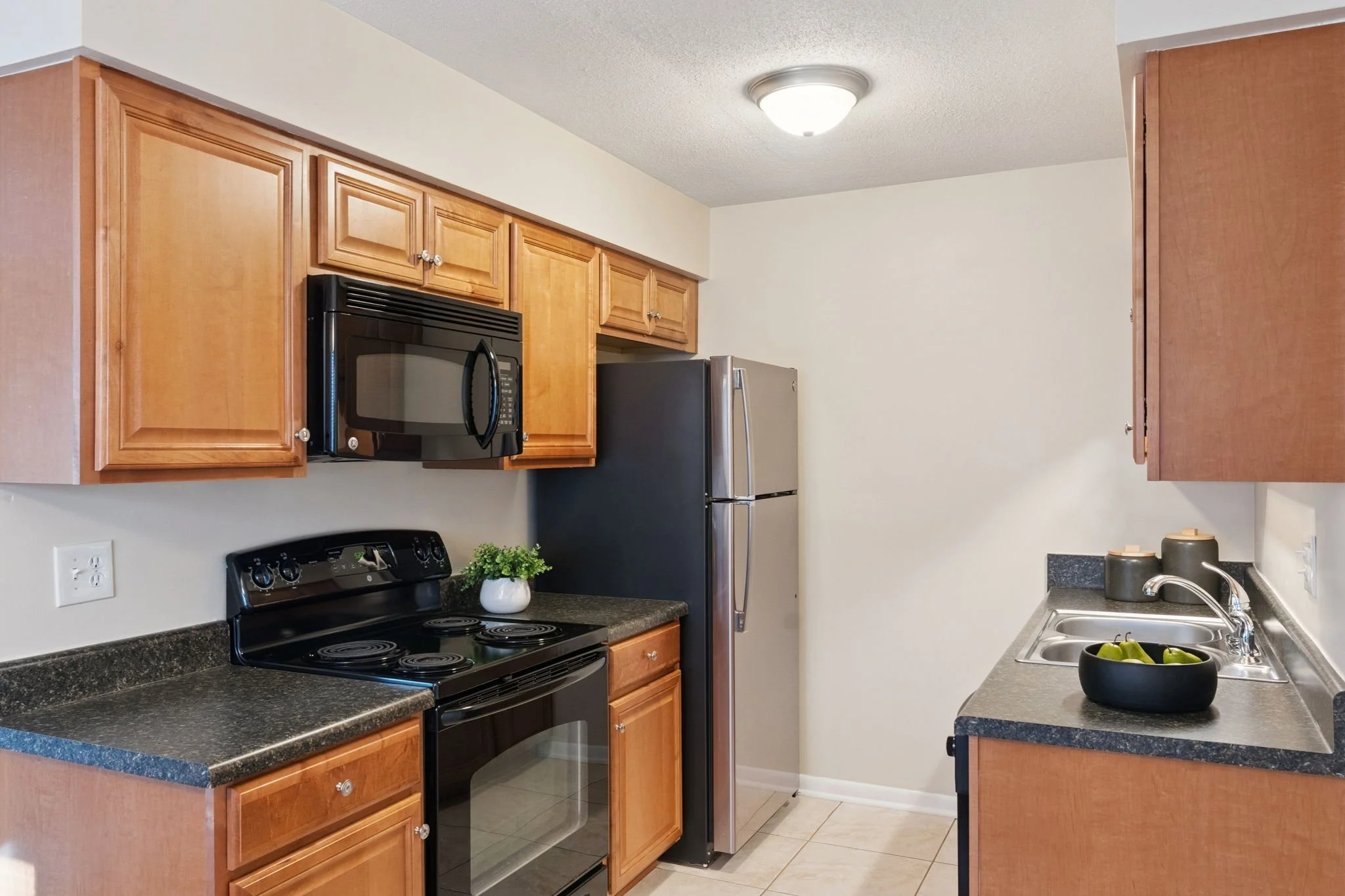 26-web-or-mls-1500_&_1502_Nebraska_St__Orlando__FL_32803_DSC02907.jpg