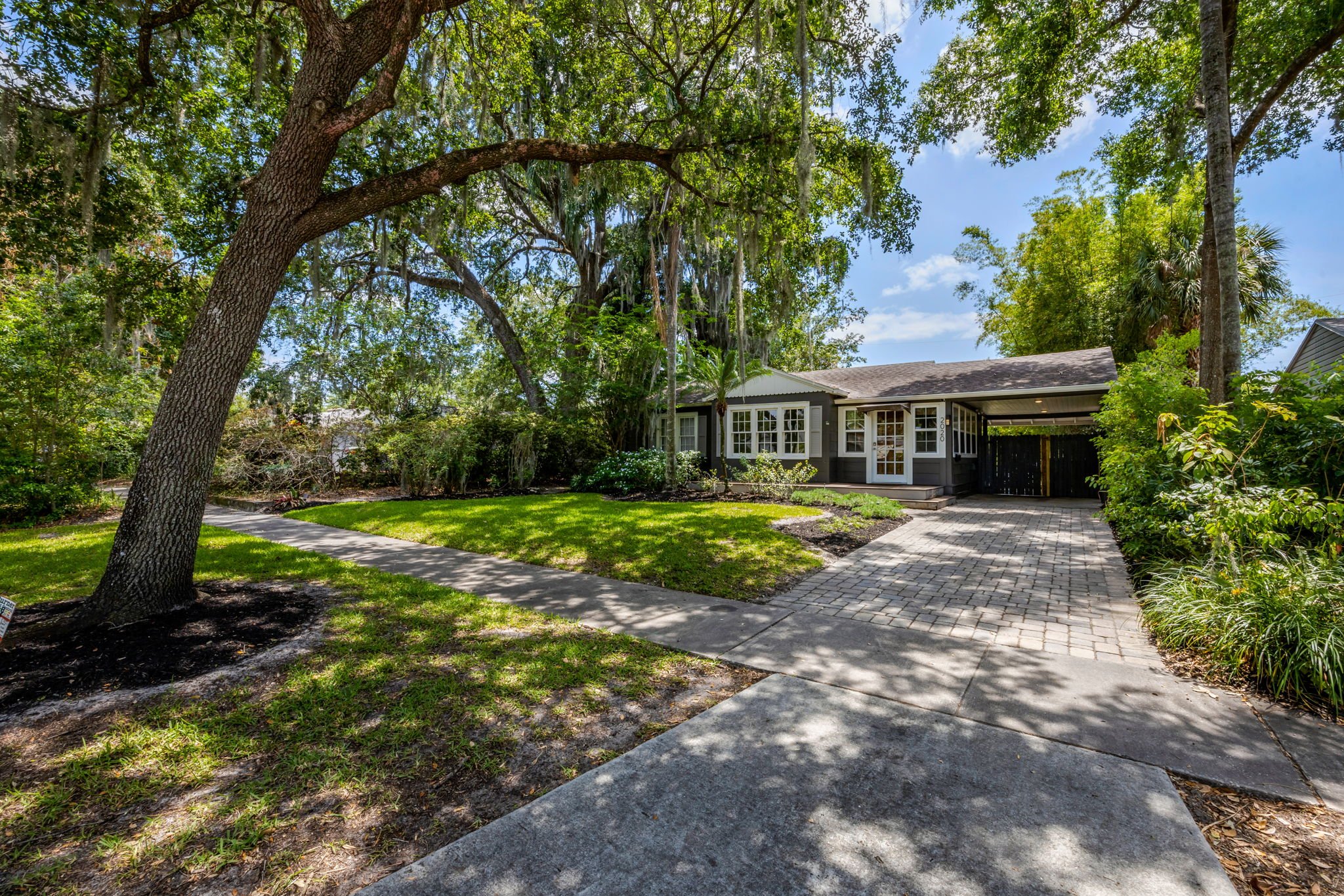 6-web-or-mls-2020-Palmer-St-Orlando-FL-32803---05.jpg