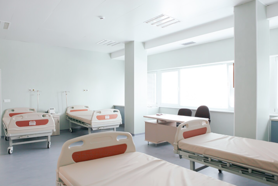 Artificial Intelligence and Hospital Supply Chains: A Supplier’s Guide to Partnering with the NHS