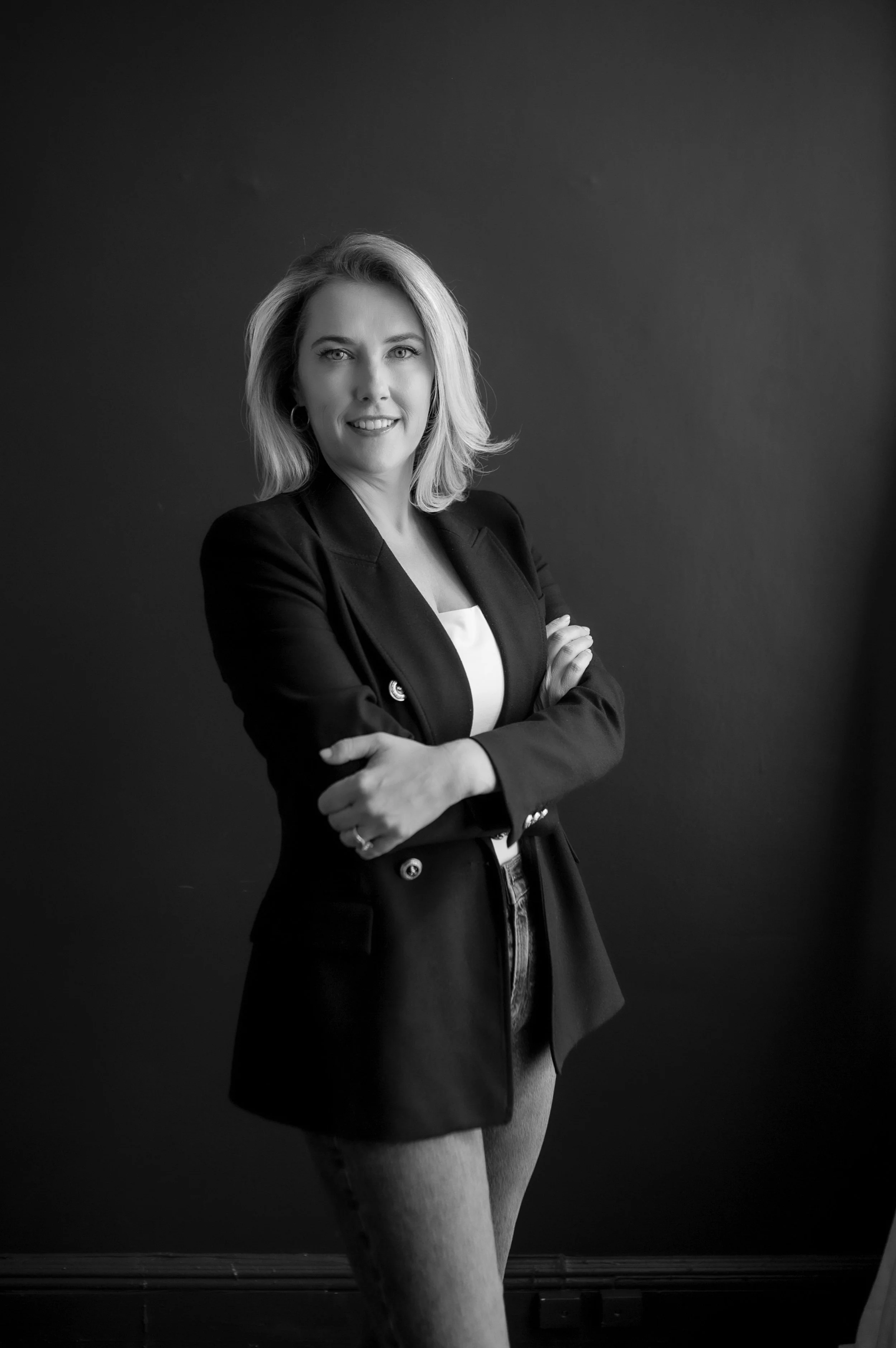 Luxury brand interior designer with decades of experience in the interior design and construction industry