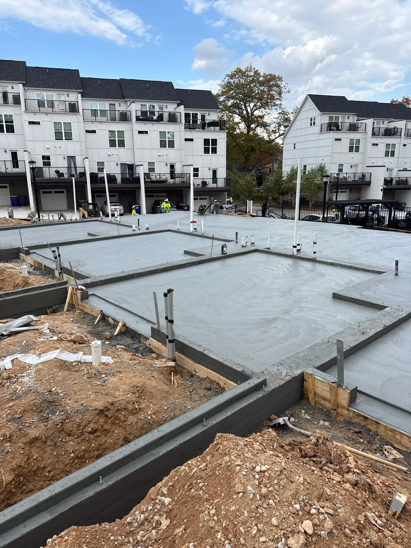 43-Nov 08 2025 07_24pm-dh63.jpg