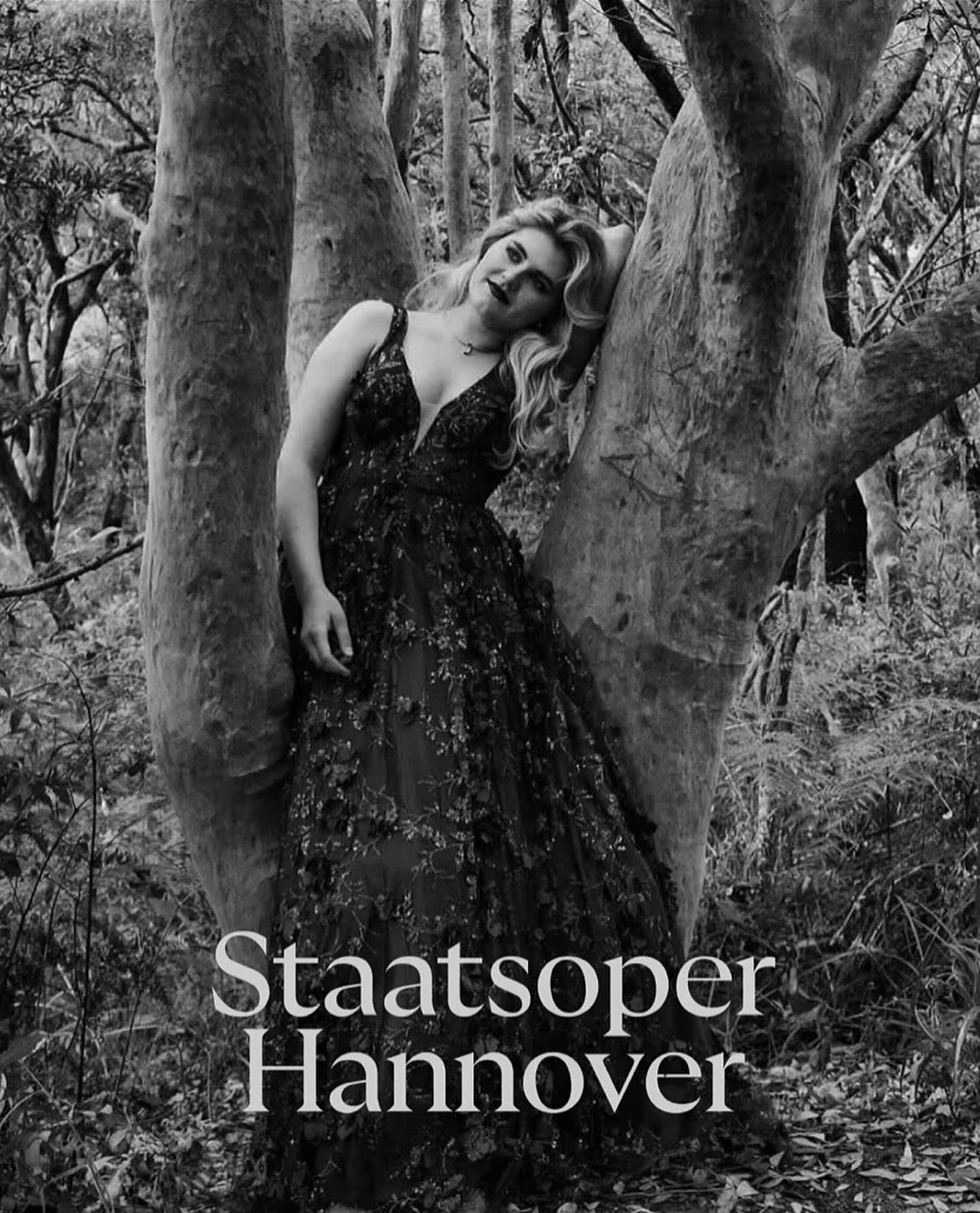 The secret is out &hellip; 🥳

I&rsquo;m so thrilled to ✨officially✨ announce that after my first opera season ( beginning at the @salzburgerfestspiele to Opernstudio NRW ) - from 2025/26 I will be Fest in the Ensemble at @staatsoperhannover !!!

Nex