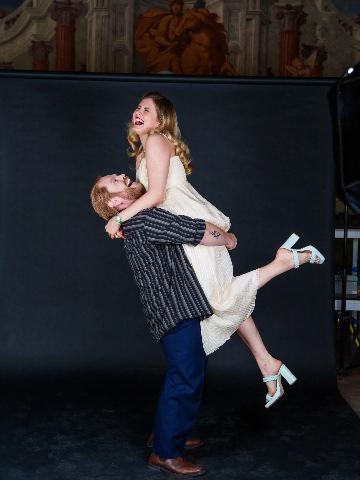 More OPERNBALL madness - clearly having no fun at all 🙄🙈 @staatsoperhannover 

K&uuml;nstlerische Programmgestaltung, Regie - @felixschroedinger 
Kost&uuml;me - @luneneucostumearts 
Ausstattung - @pascalsei 

&copy; Yuliana Falkenberg und @clemensh